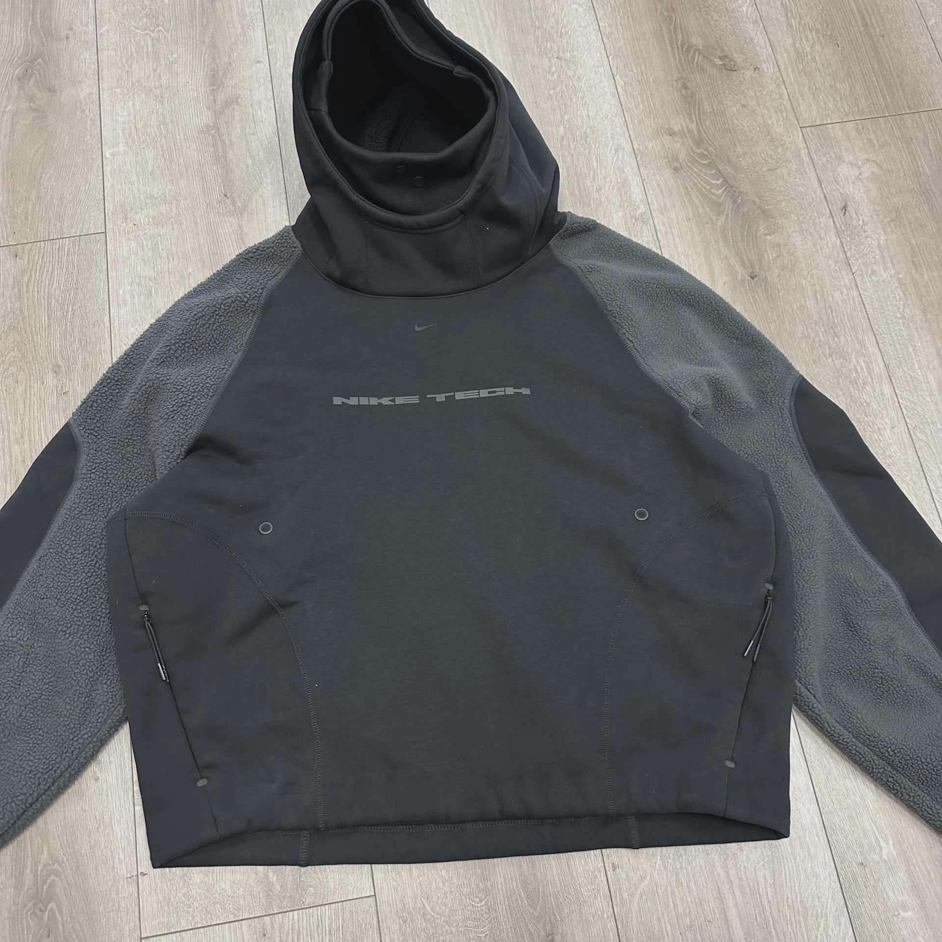Nike Tech Boreas Men's Oversized Hoodie • Pre-Owned [7457] - photo 6