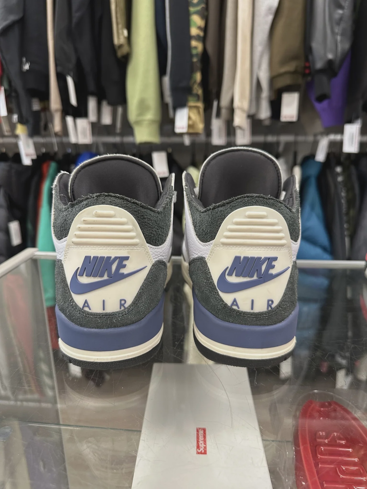 Jordan 3 Retro OG SP A Ma Maniére Diffused Blue • Pre-Owned [6620] - photo 3