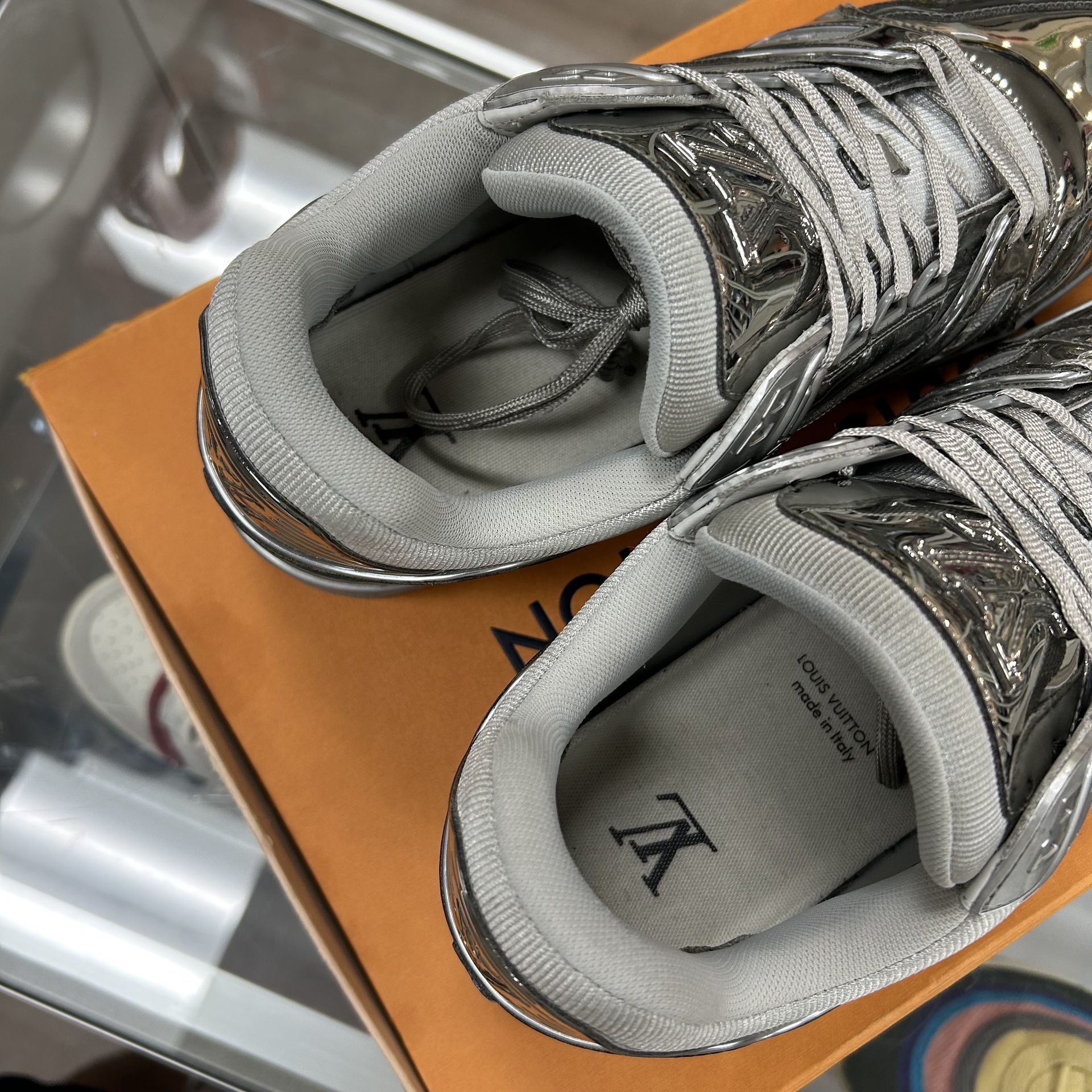 LOUIS VUITTON Silver Mirror LV Trainer Sneaker - Pre-Owned 4