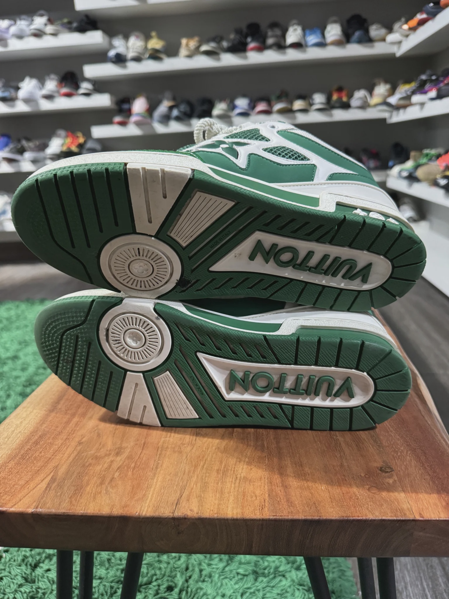 Louis Vuitton LV Skate Sneaker Green White (8.5LV) • Pre-Owned [0070] - photo 4