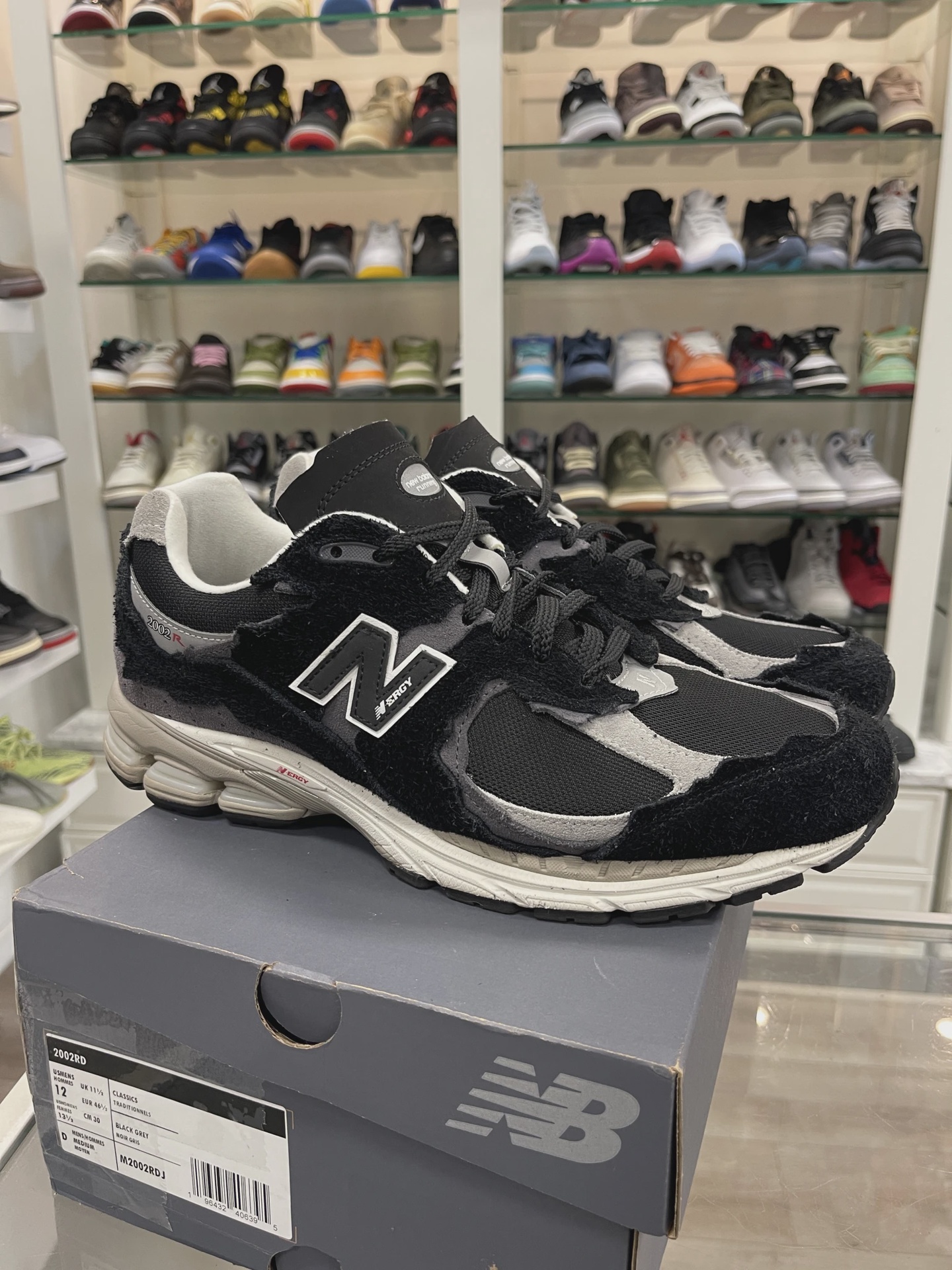 New Balance 2002R Protection Pack Black Grey • Pre-Owned [6325] 5