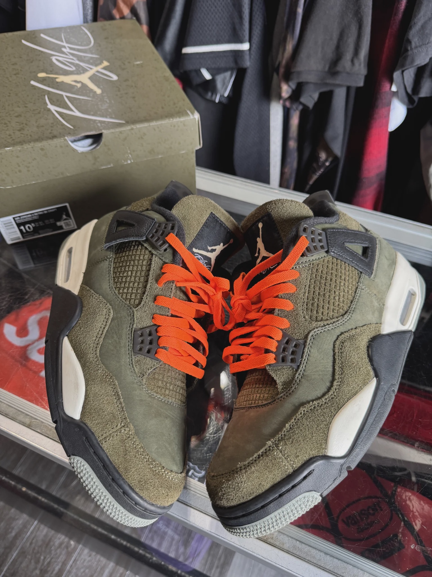 Jordan Air Jordan 4 Retro SE Craft Medium Olive - Size US M 10.5