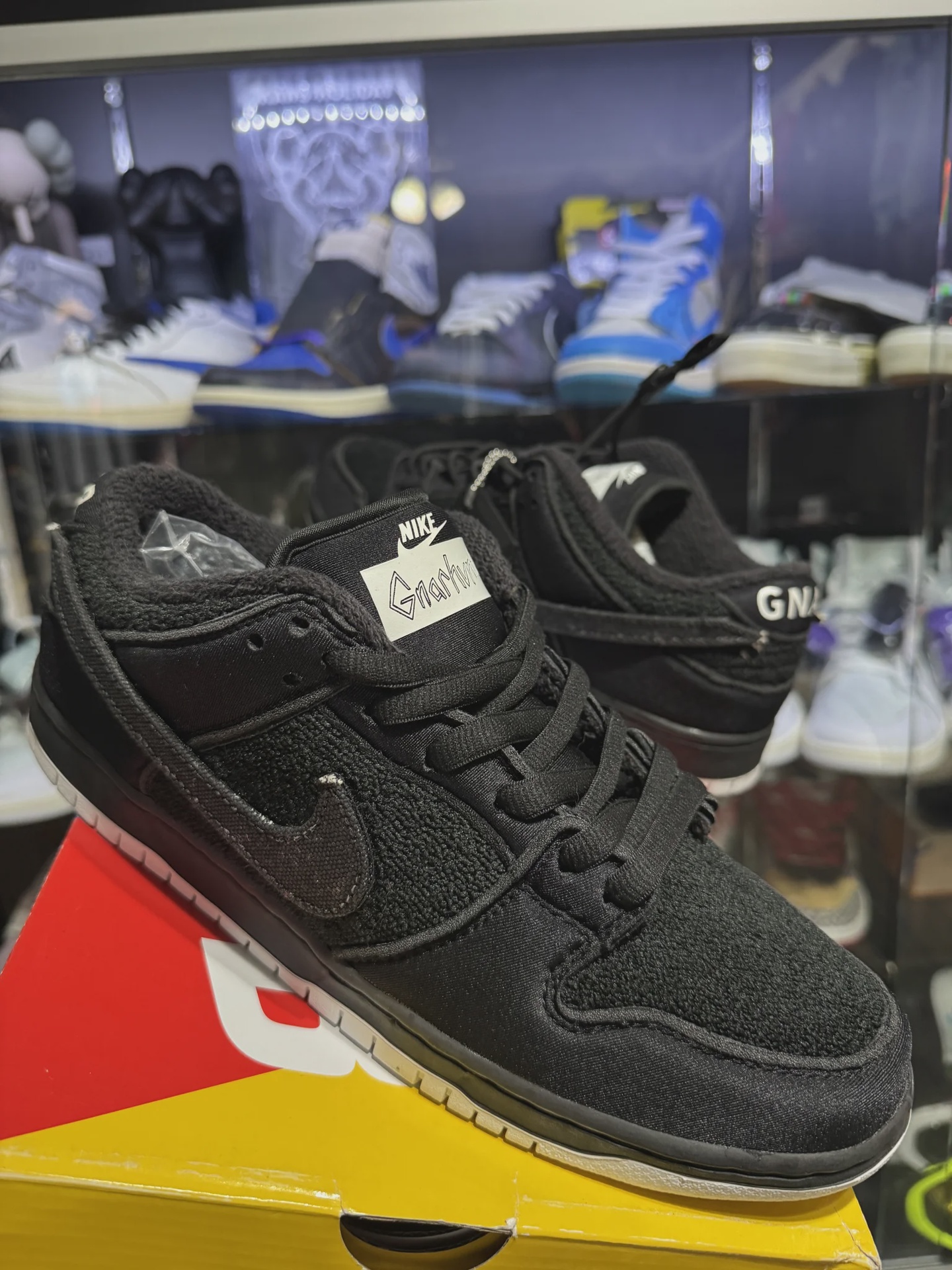 Nike Nike SB Dunk Low Gnarhunters - Size US M 10