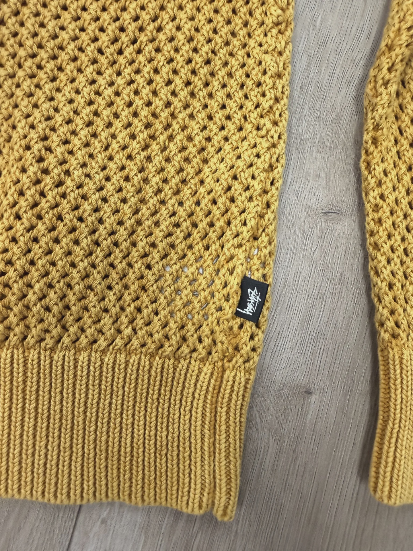 Stüssy Pigment Dyed Loose Gauge Sweater gold • Pre-Owned [0163] - photo 3