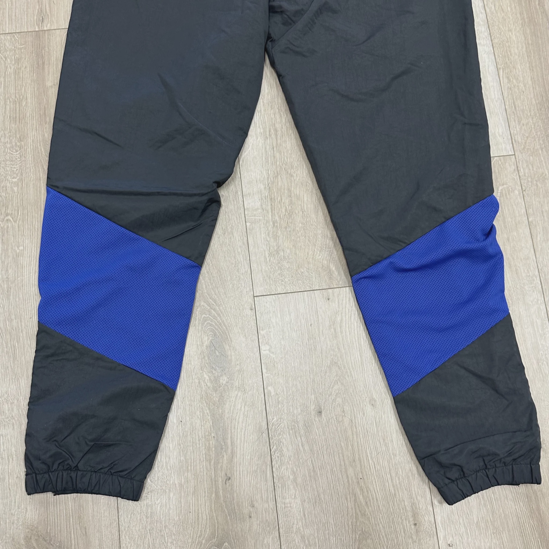 Nike Air Jordan 1 Wings Woven Pants • Pre-Owned [5074] - photo 3