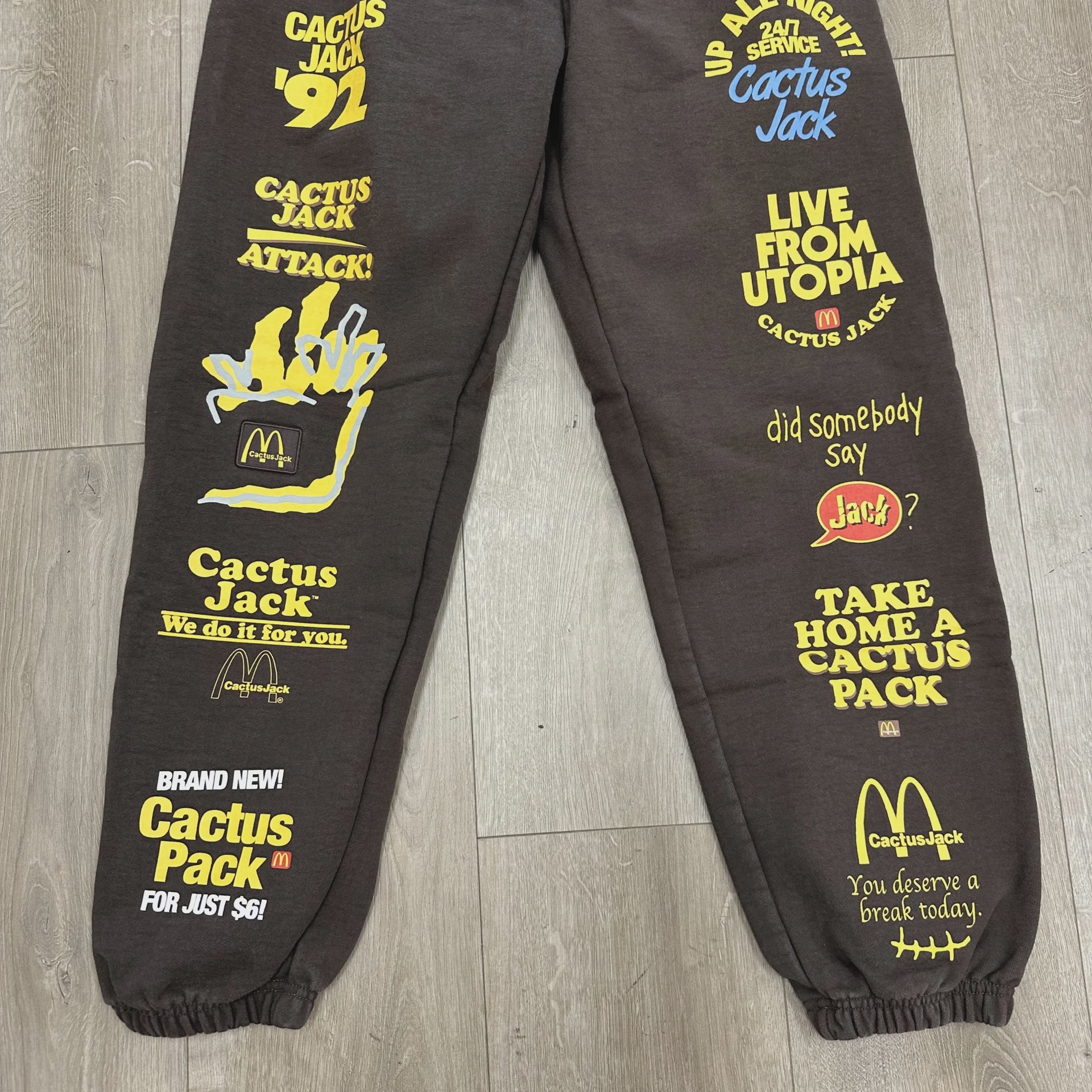 FW20 Travis Scott x McDonald's Sticker Bomb Sweatpants Brown • Pre-Owned [6239] - photo 3