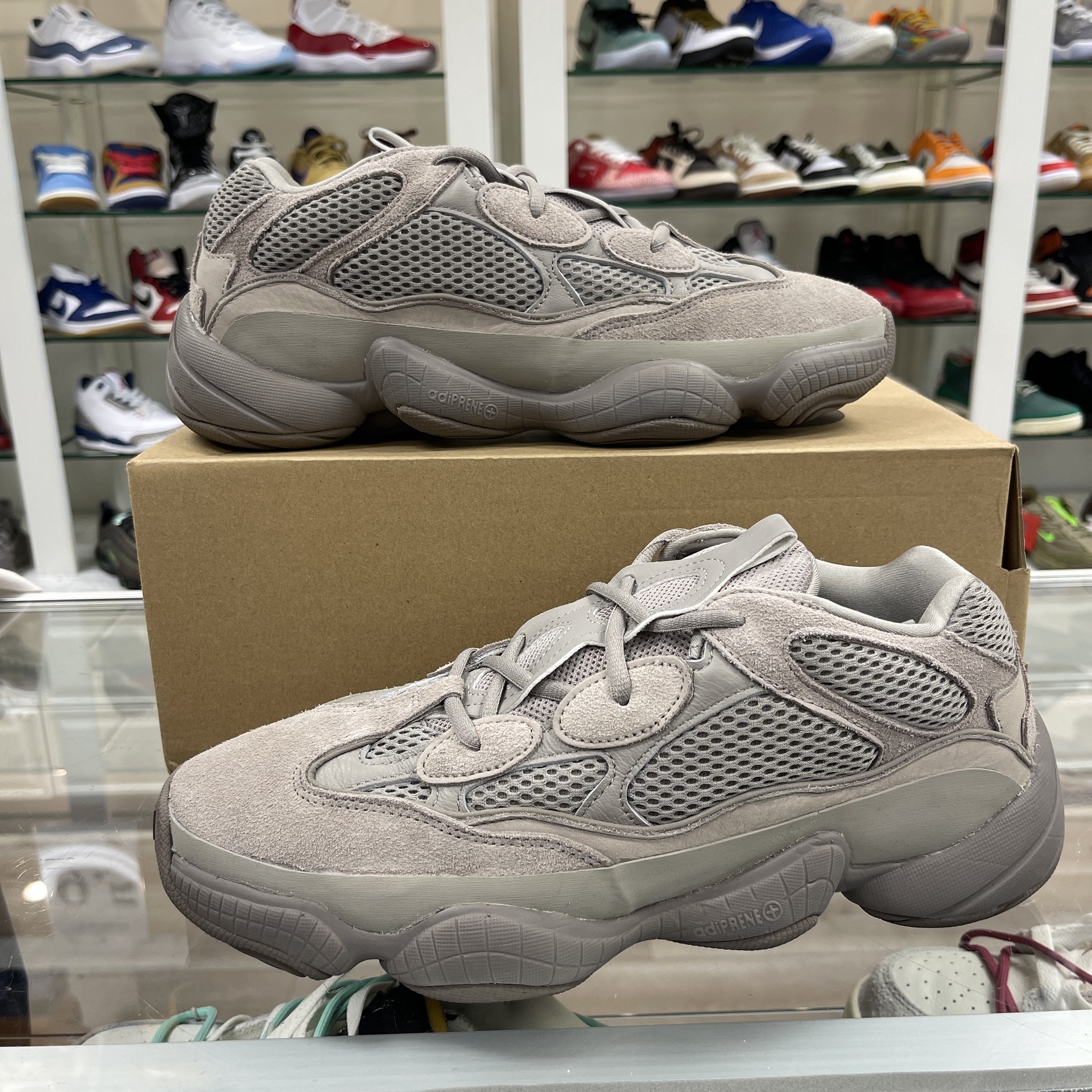 adidas Yeezy 500 Ash Grey - Pre-Owned - photo 6