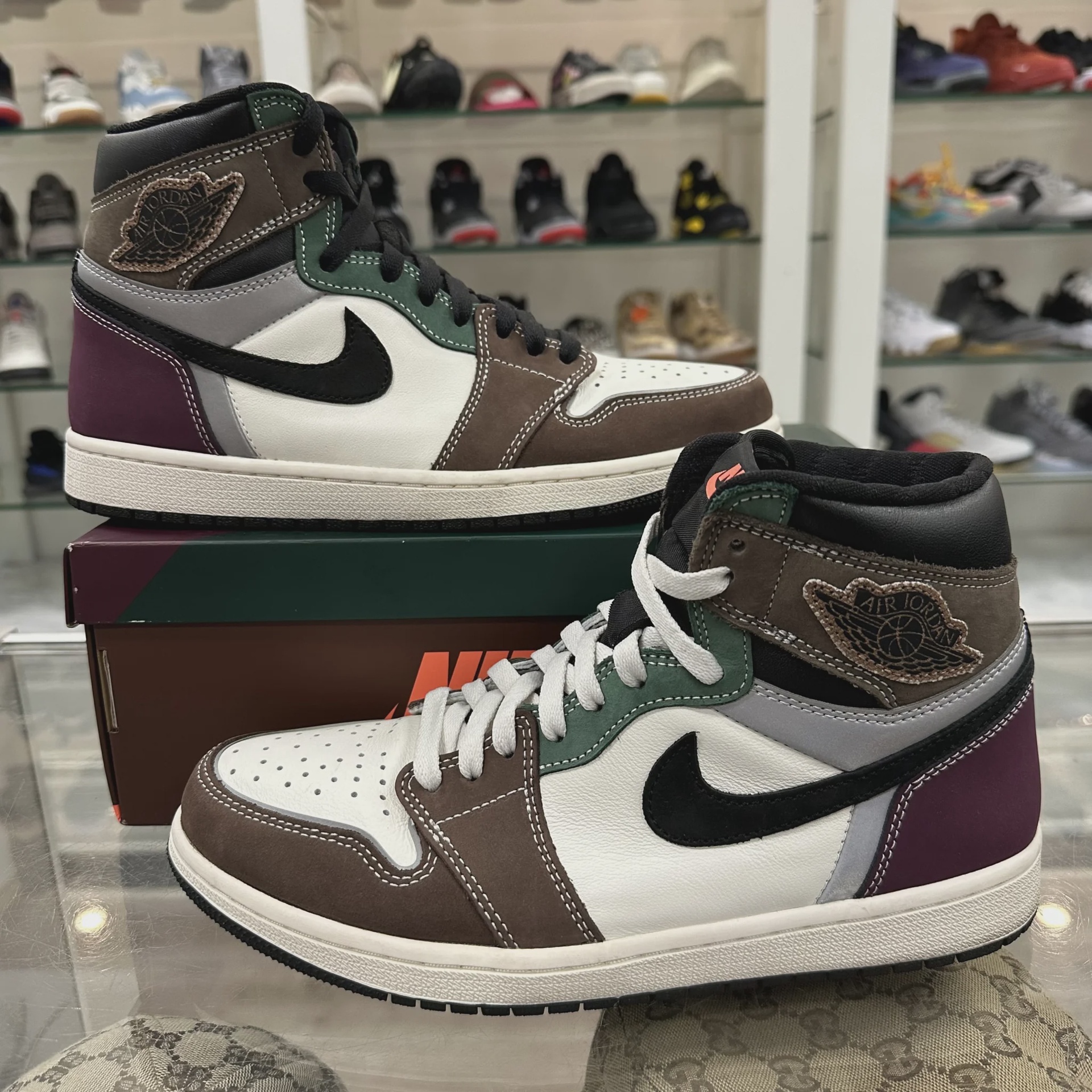 Jordan Air Jordan 1 Retro High Original Hand Crafted - Size US M 9
