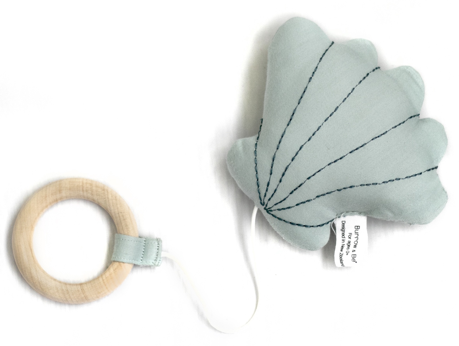 MIST CLAM SHELL MUSIC TOY