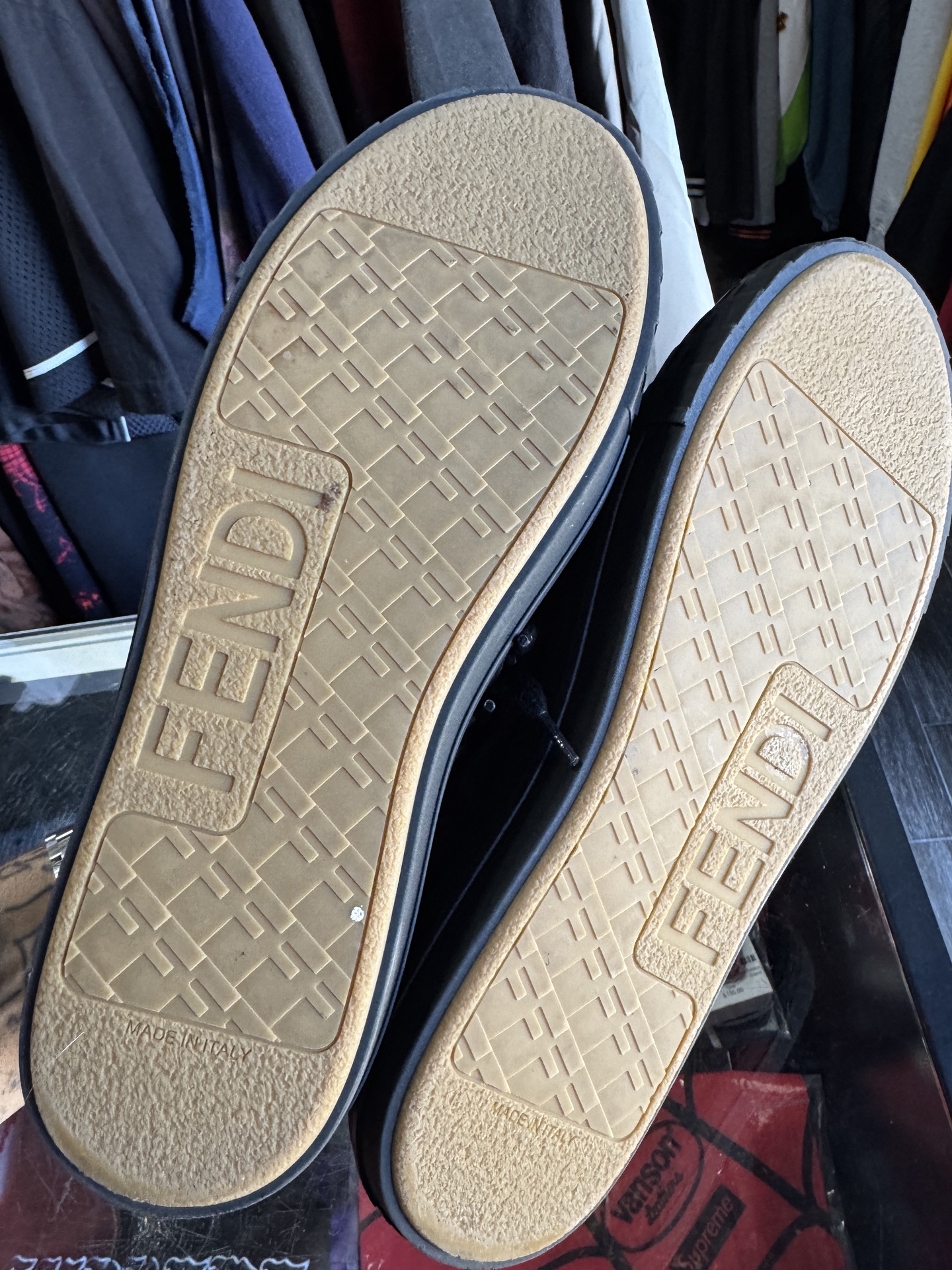 Fendi Black Monogram Sneaker No Box • Pre-Owned [7821] - photo 3