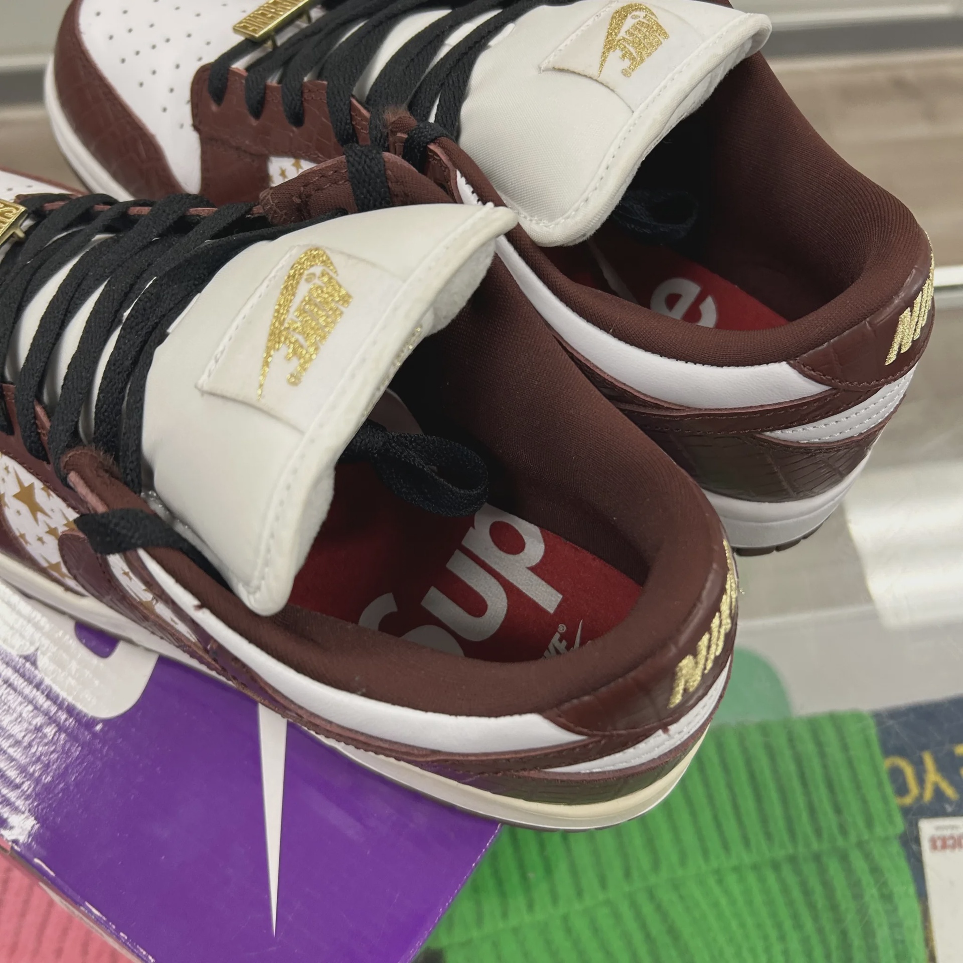 Nike SB Dunk Low Supreme Stars Barkroot Brown (2021) • Pre-Owned [7845] - photo 6
