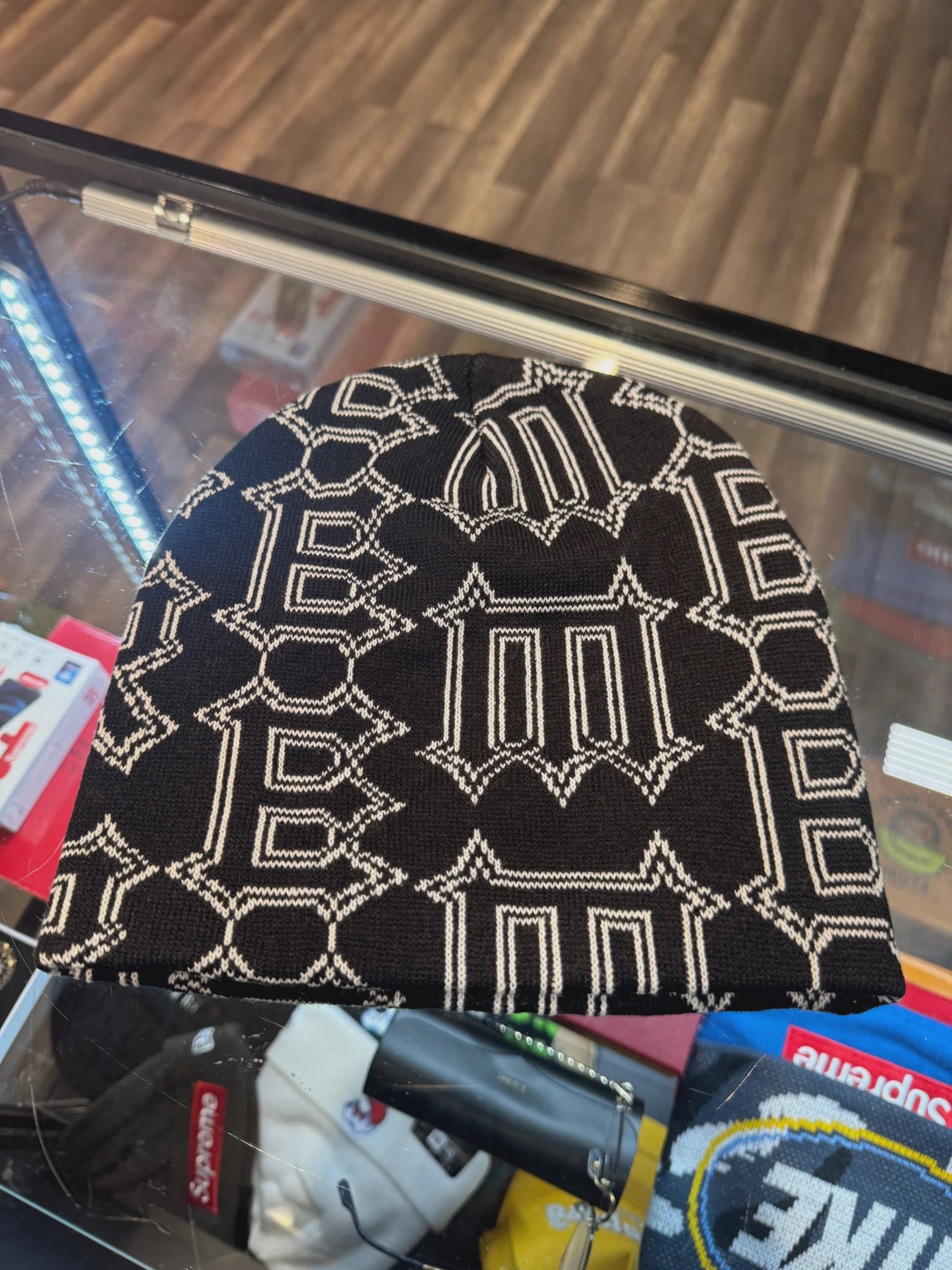 Supreme Spike Beanie Black • Brand New [0090] - photo 2