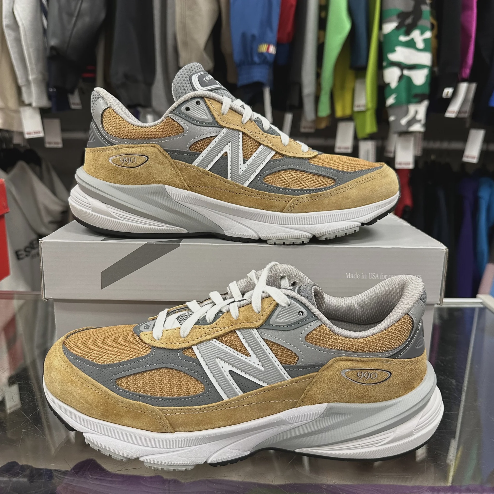 New Balance 990v6 MiUSA Workwear Grey • Pre-Owned [1953] - photo 2