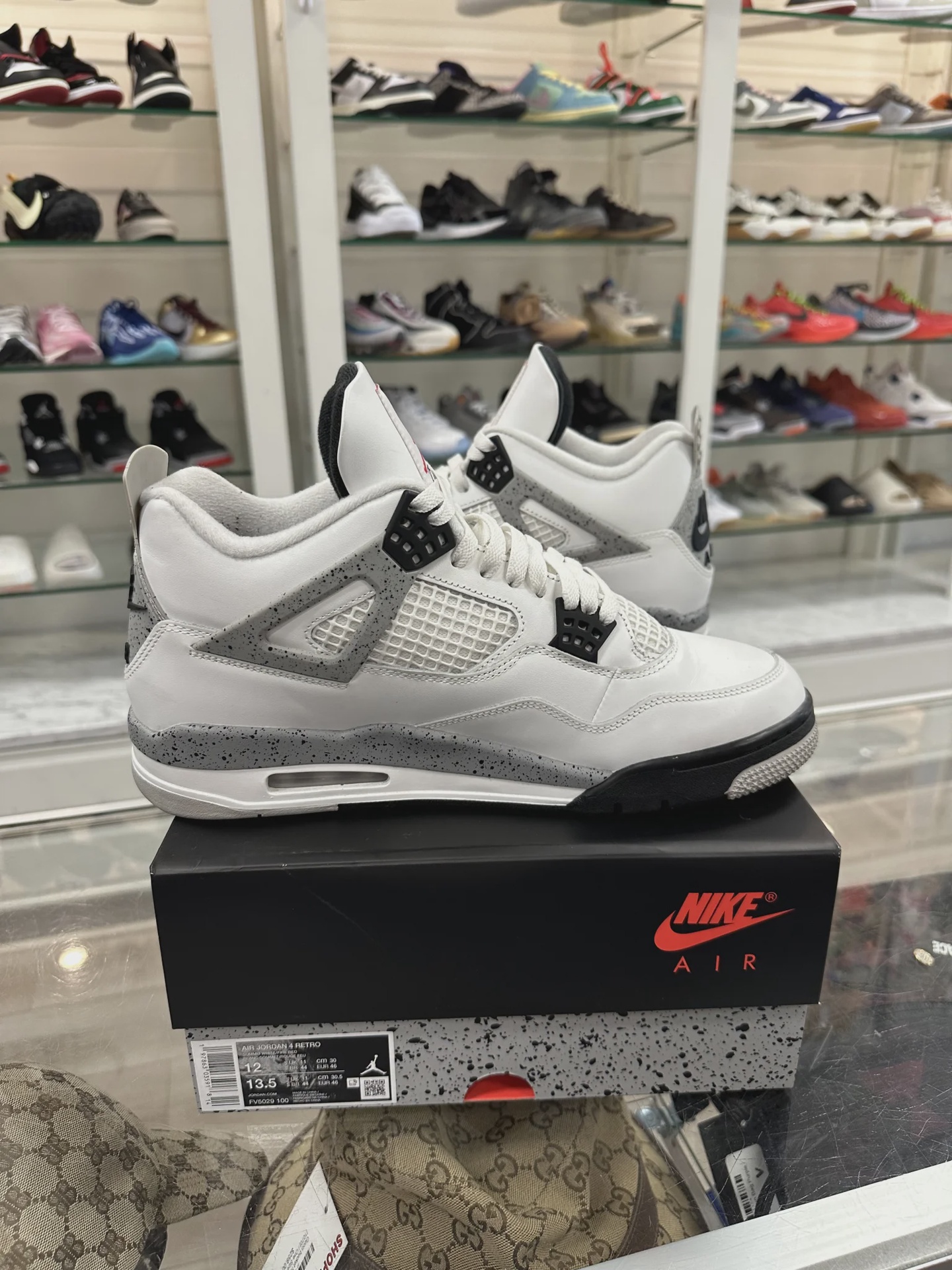 Air Jordan 4 Retro White Cement (2025) • Pre-Owned [6529] - photo 2