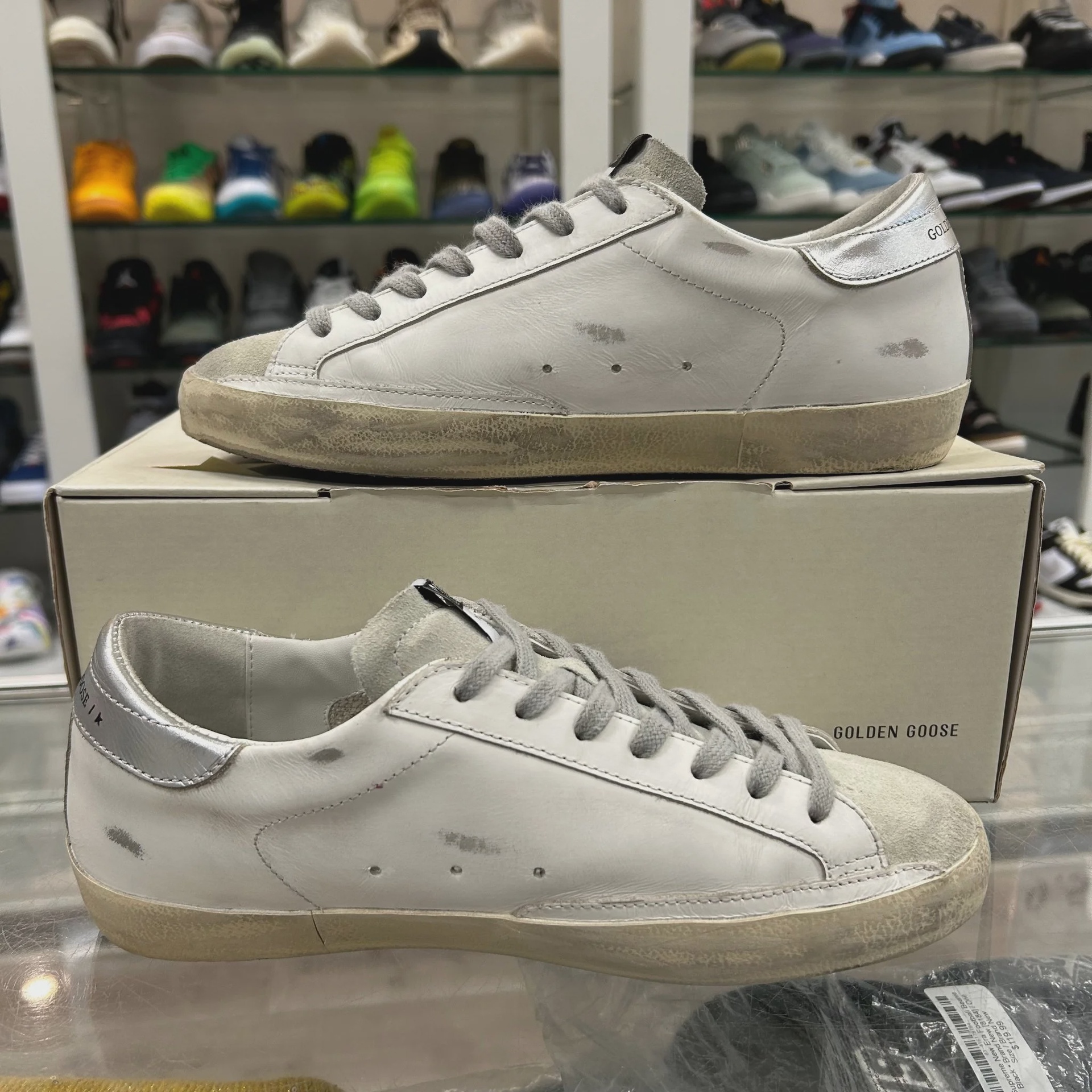 Golden Goose Men's Super-Star 'White Leather Black Nubuck Star' • Pre-Owned [6151] - photo 10