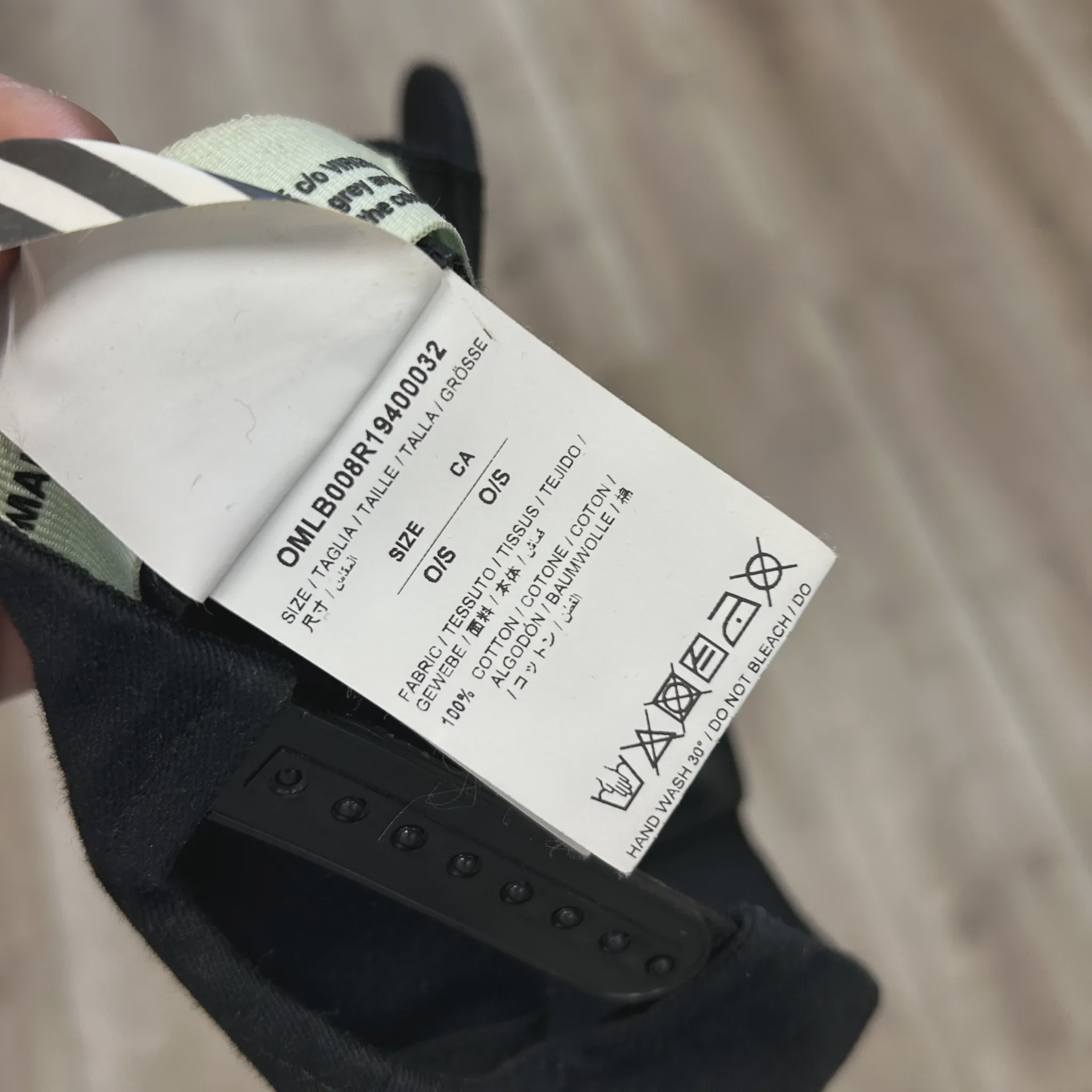 Off-White Diagonal Stripes Baseball Cap • Pre-Owned [9462] - photo 2