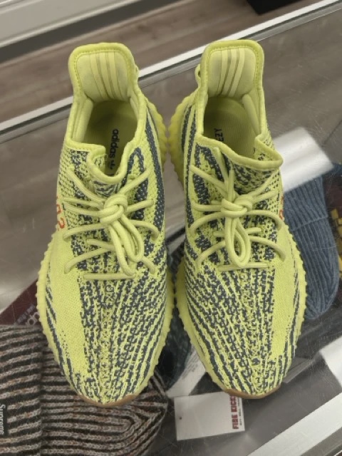 adidas Yeezy Boost 350 V2 Semi Frozen Yellow No box  • Pre-Owned [5033] 3