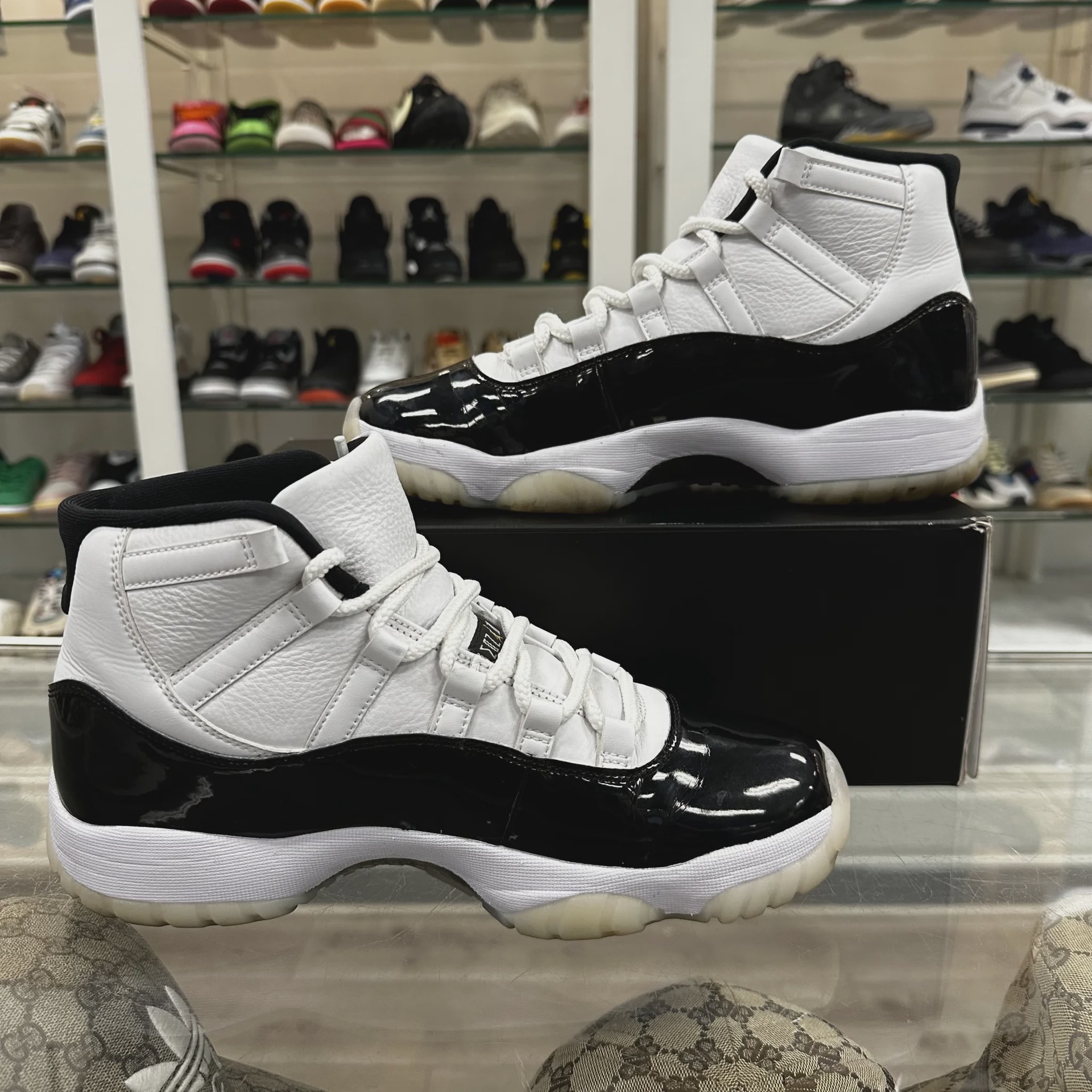 Air Jordan 11 Retro DMP Gratitude (2023) • Pre-Owned [5322] - photo 2