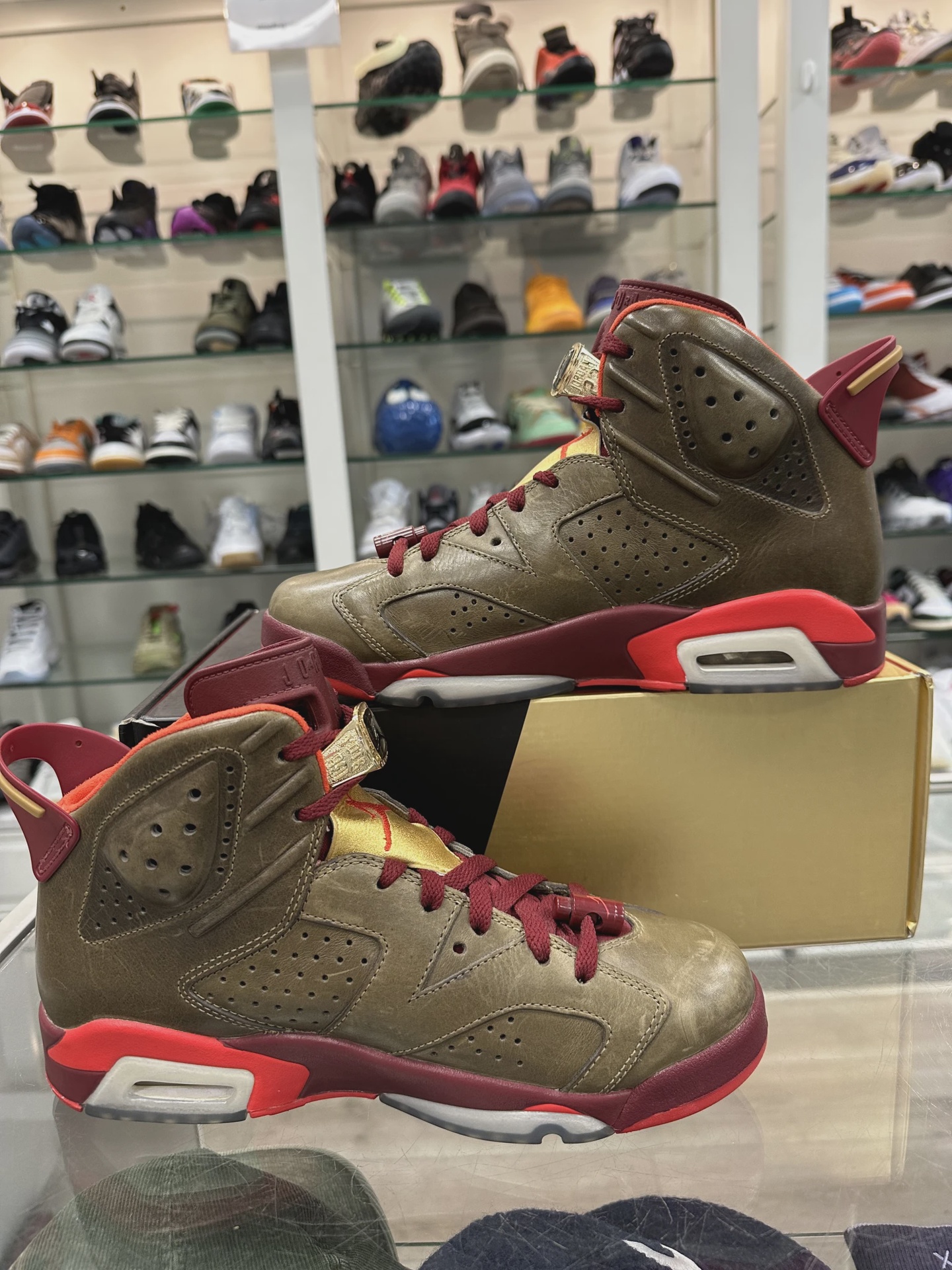 Air Jordan 6 Retro Cigar • Pre-Owned [1065] 8