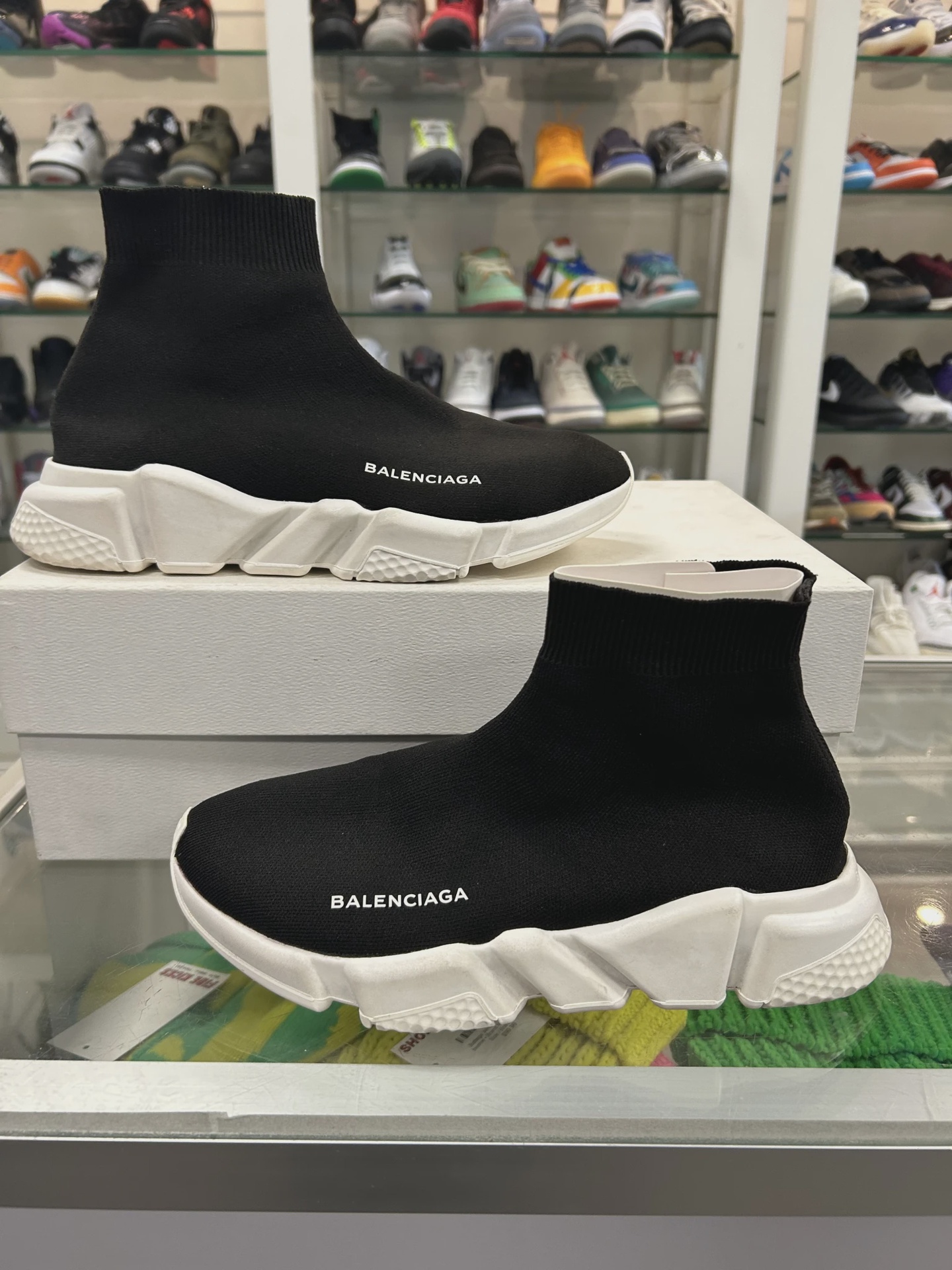 Balenciaga speed trainer • Pre-Owned [6844] 9
