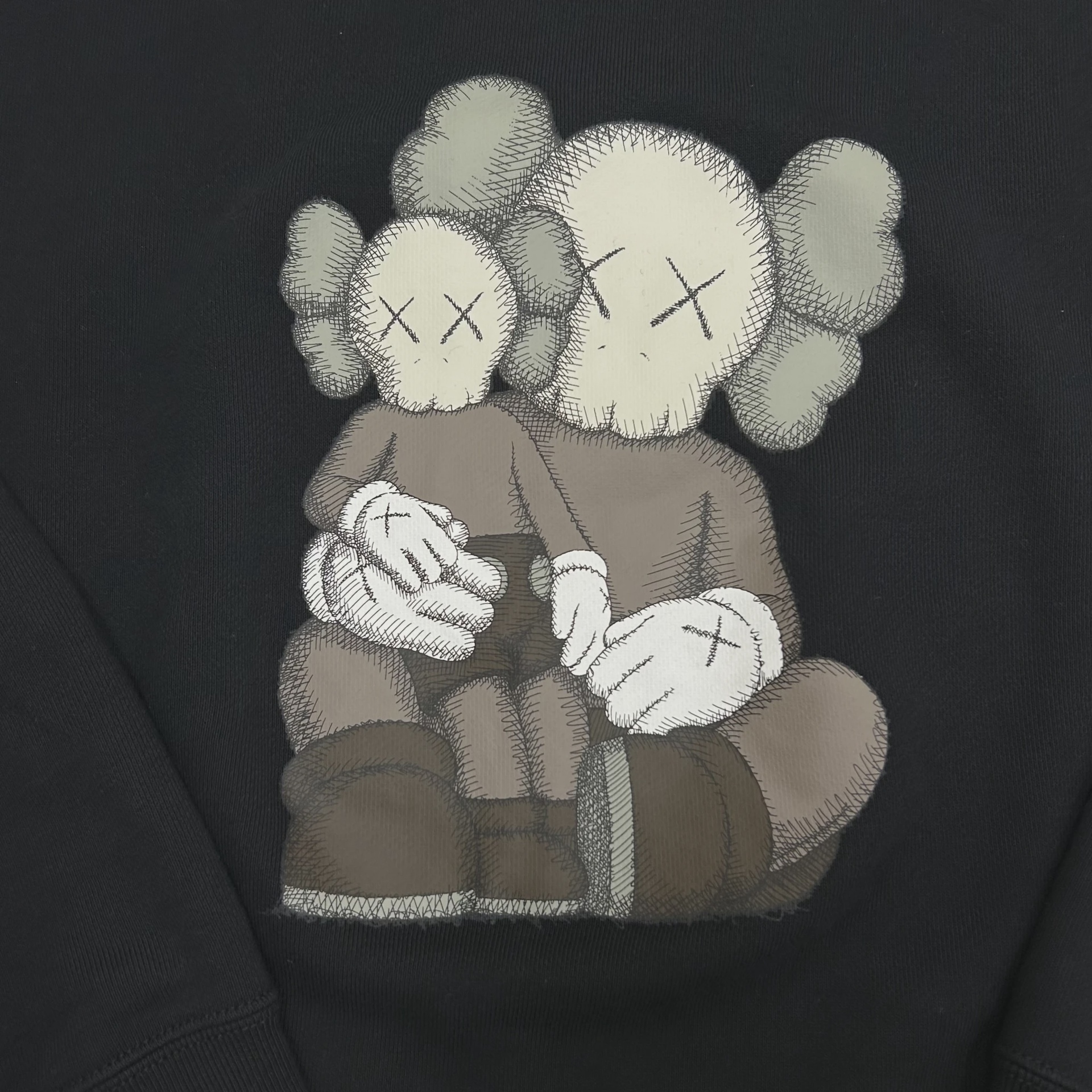 Kaws crewneck sweater • Pre-Owned [5686] 5