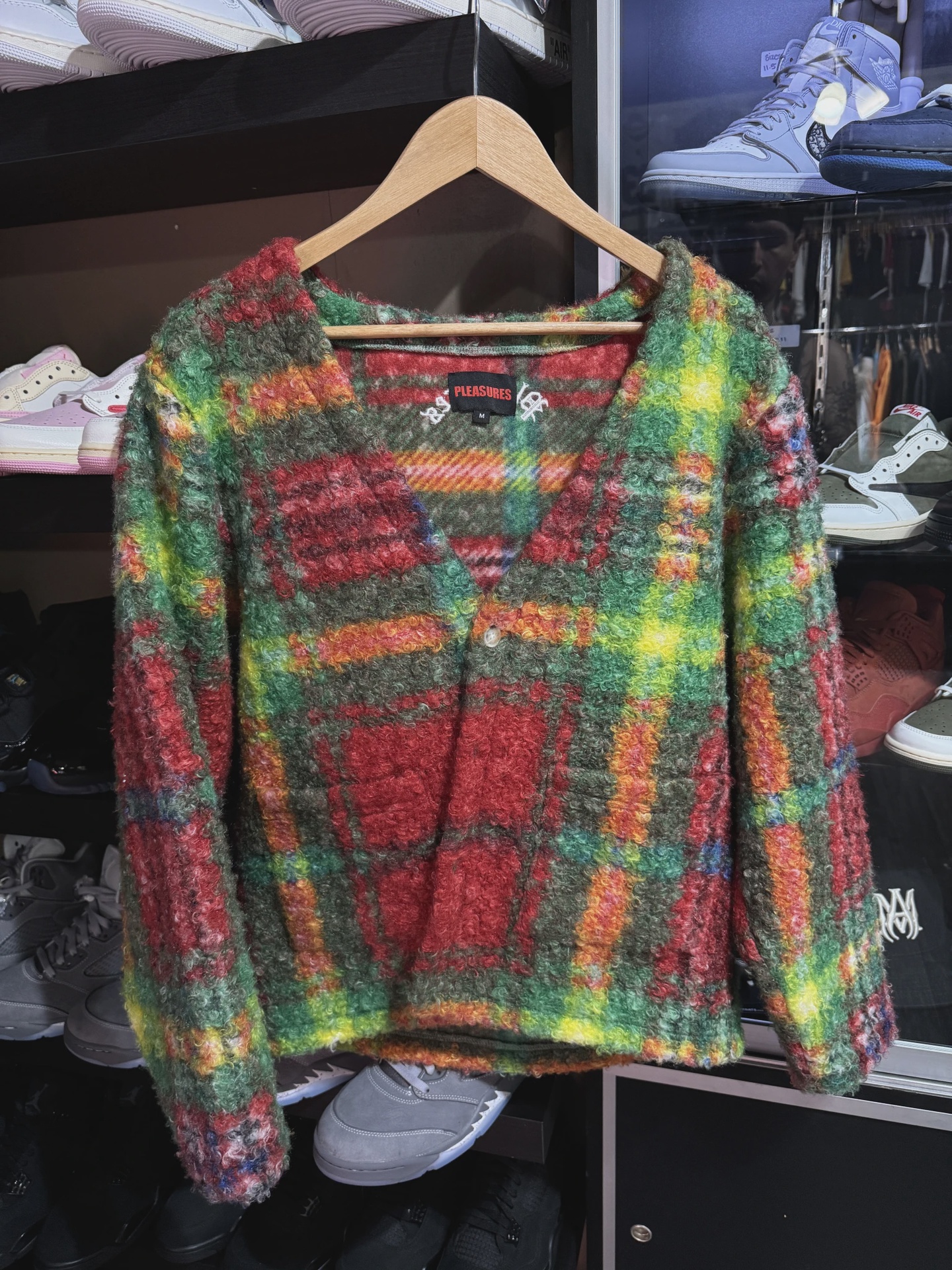 Pleasures Multi Color Plaid Cardigan size M • Pre-Owned [7519]