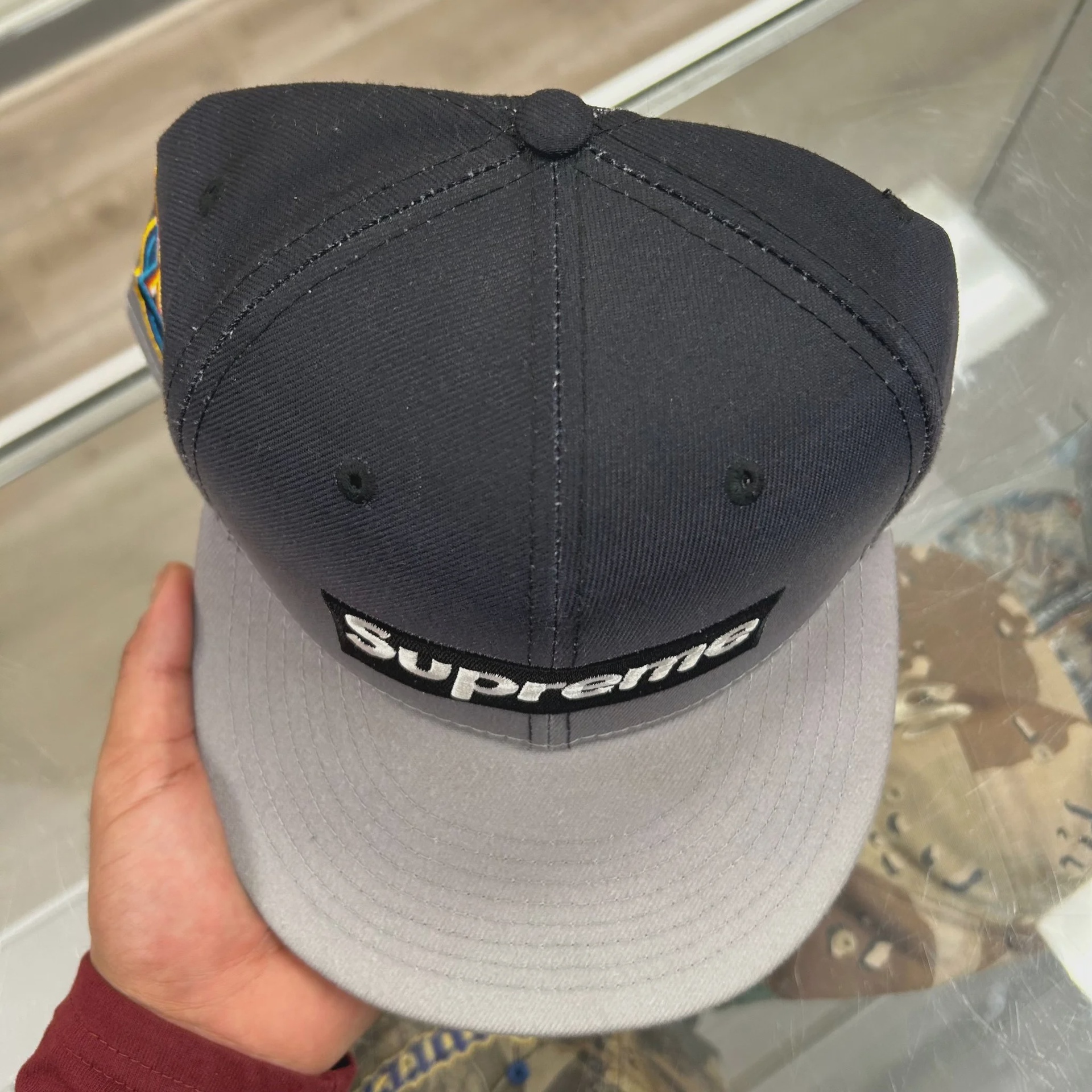 SS23 Supreme Gradient Box Logo New Era 'Black' • Pre-Owned [1663] - photo 3
