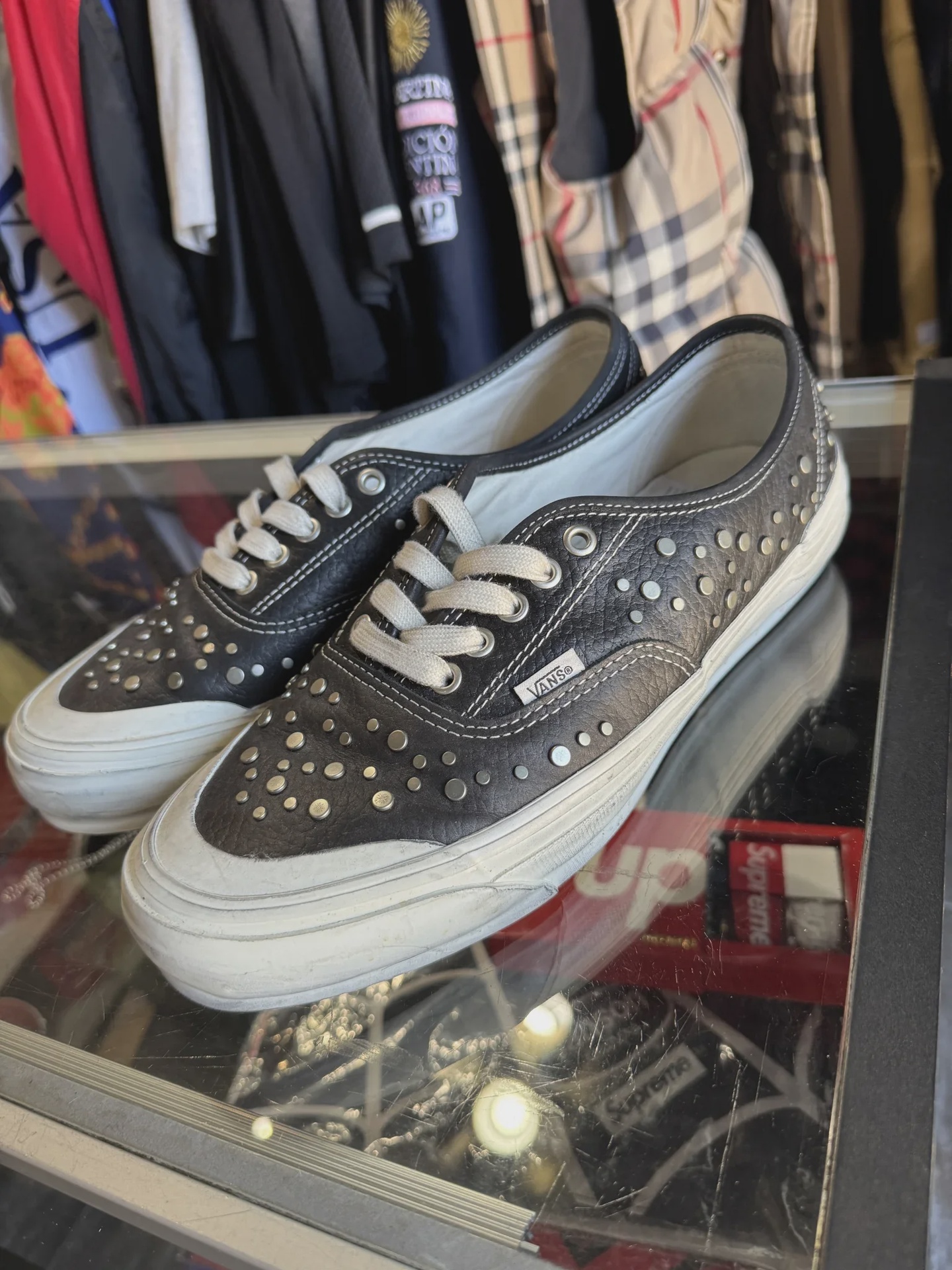 Vans Premium Authentic Nocturnal Black Studded Leather No Box • Pre-Owned [4251] - photo 2