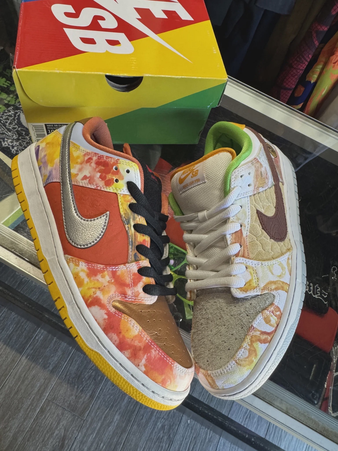 Nike SB Dunk Low Street Hawker (2021) • Pre-Owned [4234] - photo 1
