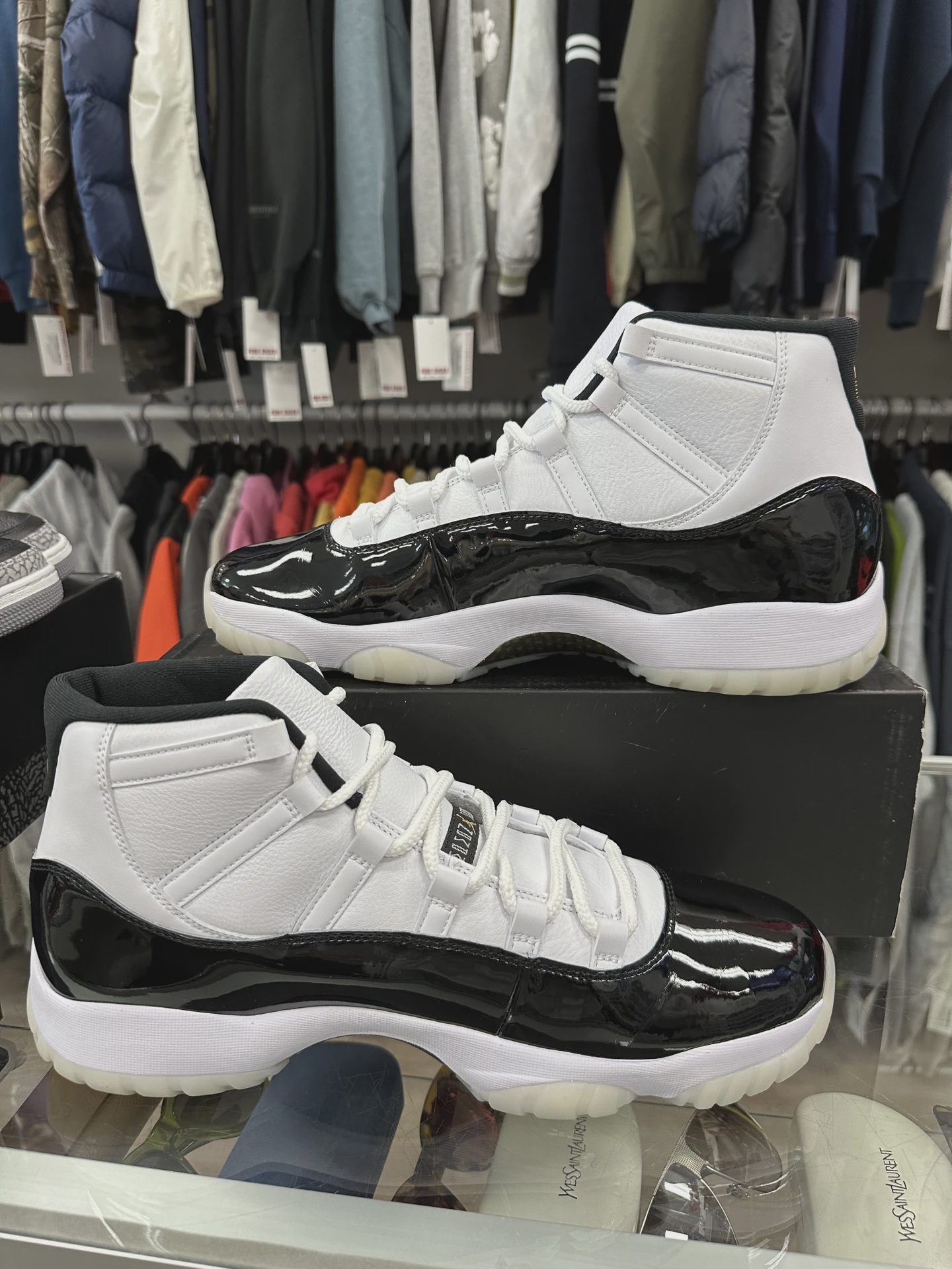 Jordan 11 Retro DMP Gratitude (2023) • Pre-Owned [2251] 3