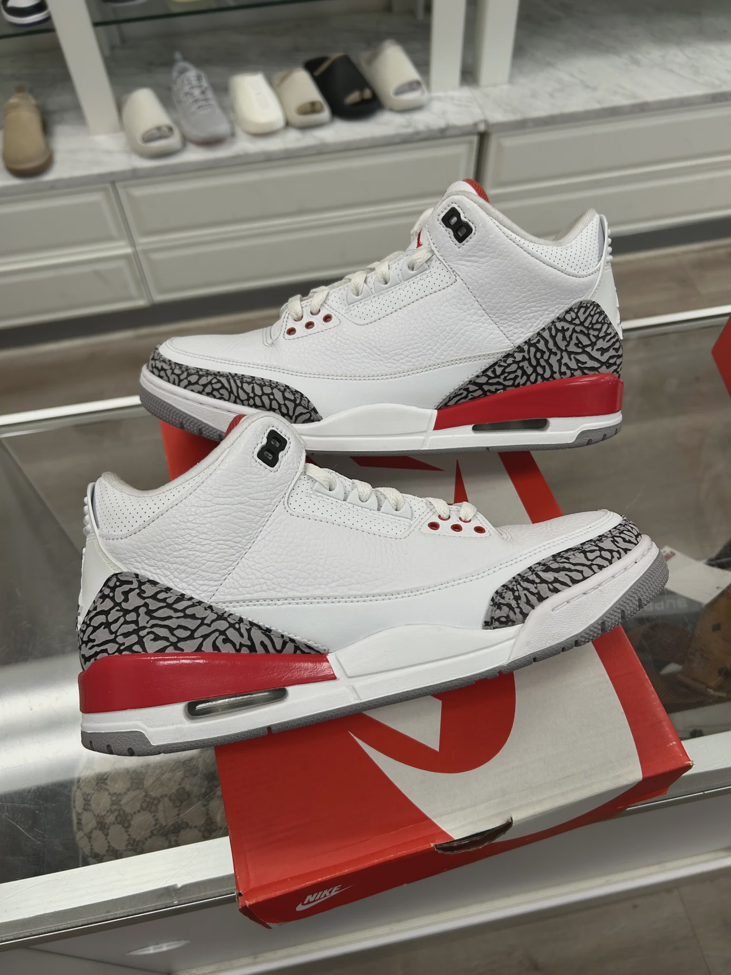 Air Jordan 3 Retro Hall of Fame • Pre-Owned [7013] - photo 1