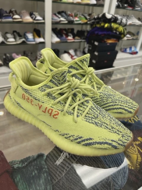adidas Yeezy Boost 350 V2 Semi Frozen Yellow No box  • Pre-Owned [5033] 4