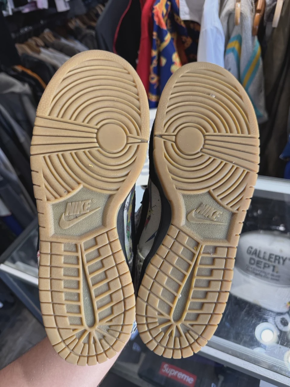 Supreme SB Low Rammellzee • Pre-Owned [8613] - photo 3