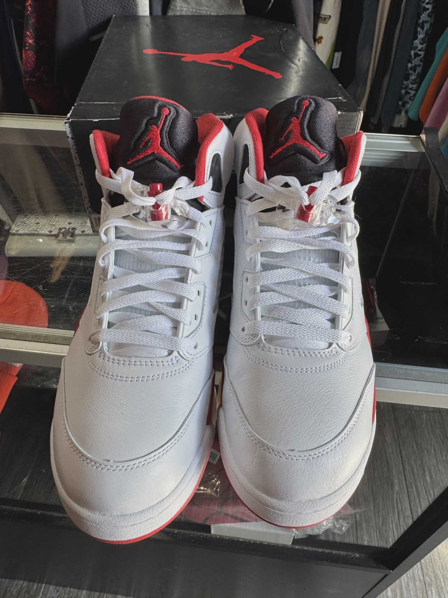 Air Jordan 5 Retro Fire Red Black Tongue (2025) • Pre-Owned [0851] - photo 3