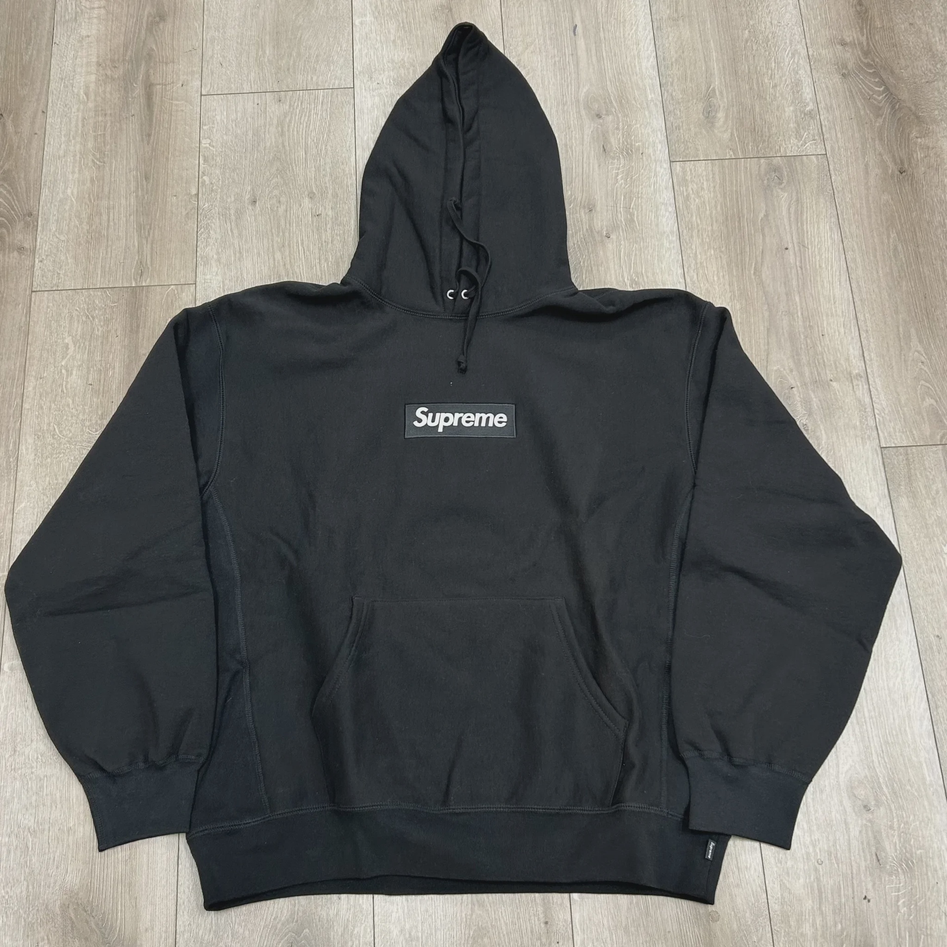 Supreme 2021 Supreme Box Logo Hooded Sweatshirt - Size XL