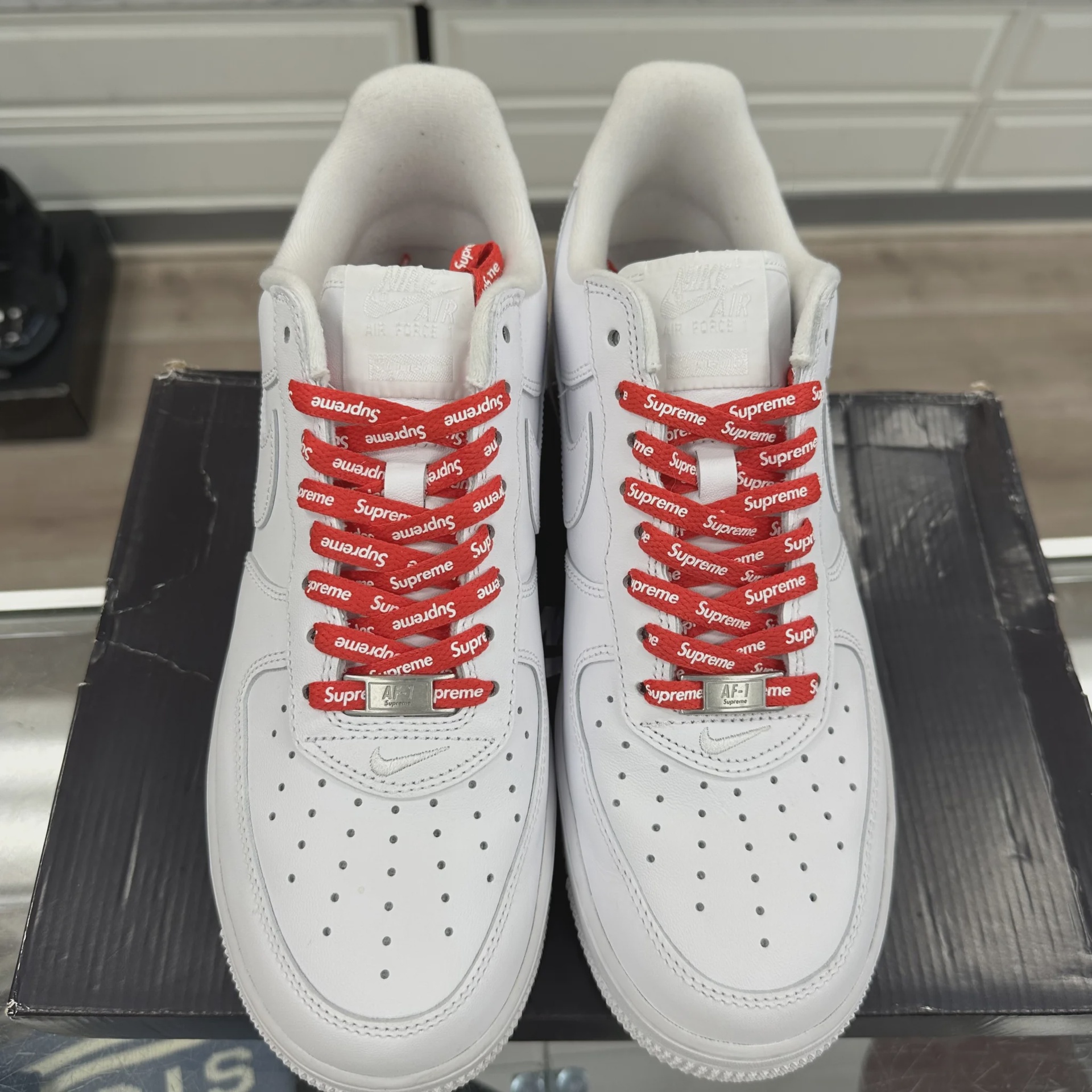 Nike Air Force 1 Low Supreme White • Pre-Owned [1724] - photo 6