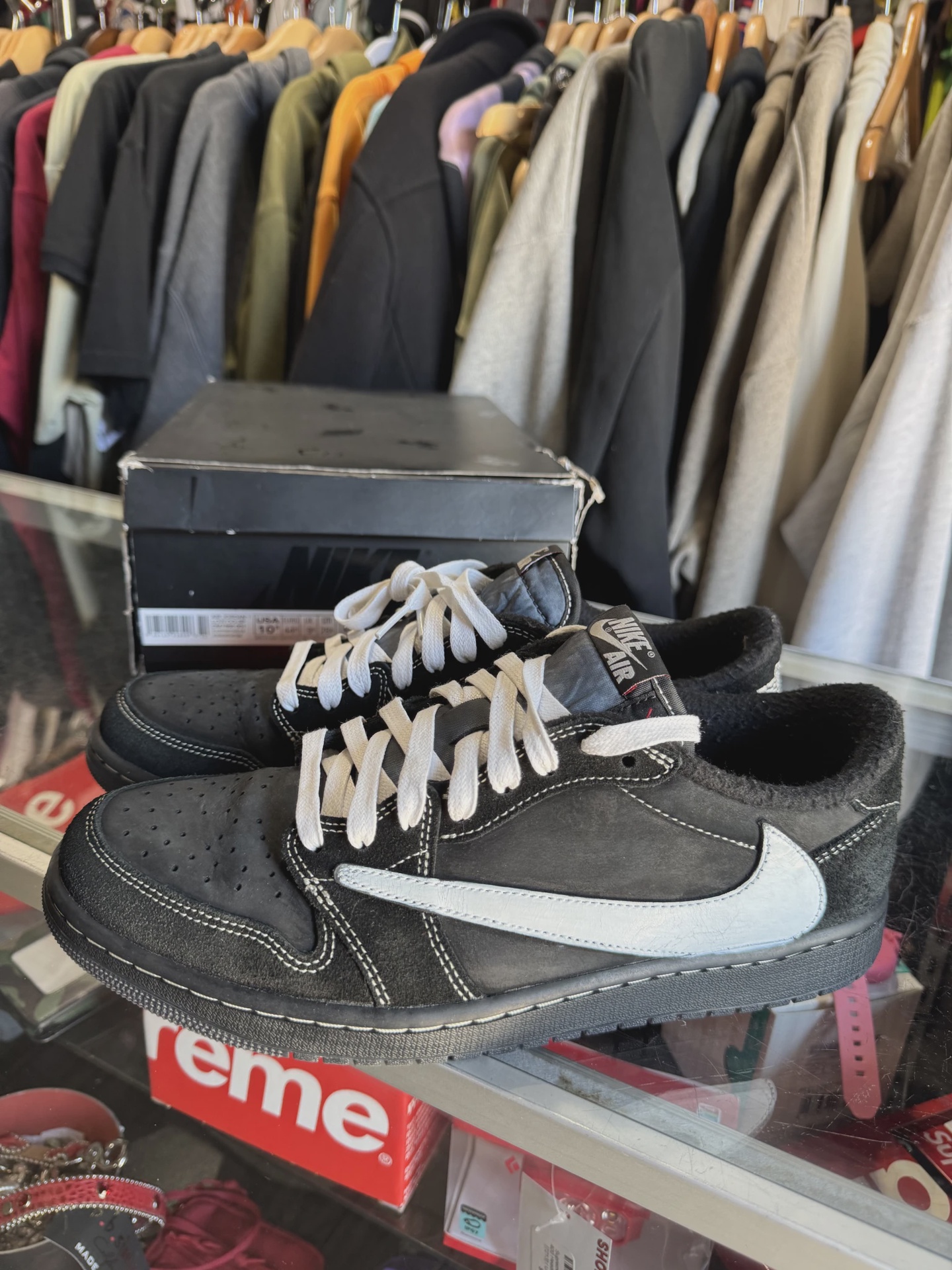 Jordan 1 Retro Low OG SP Travis Scott Black Phantom Custom Swoosh • Pre-Owned [4509] 3