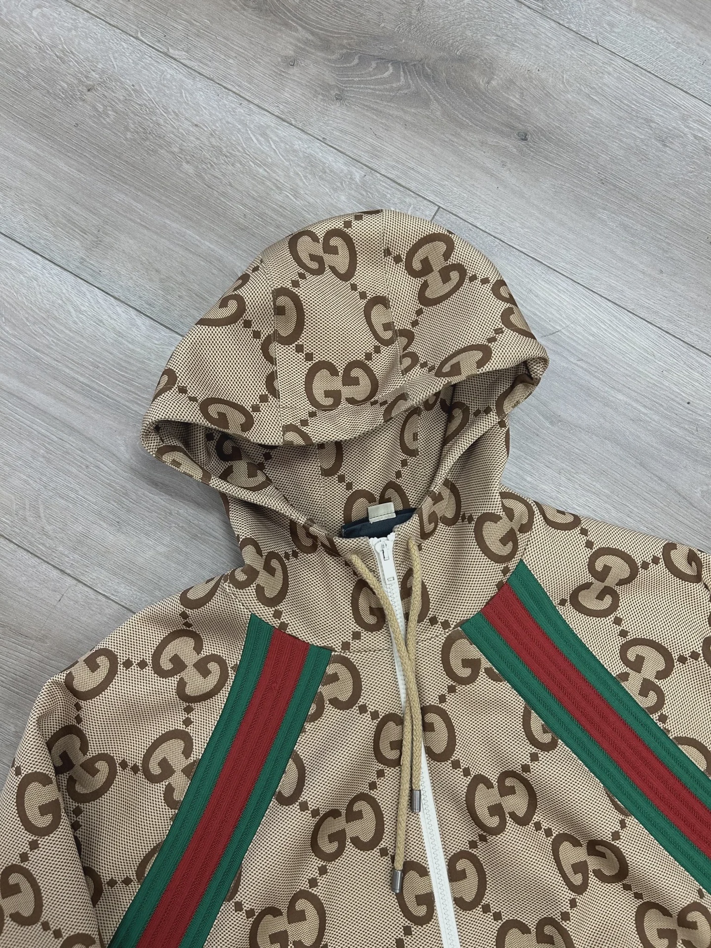 GUCCI Jumbo GG Zipped Hoodie • Pre-Owned [7596] - photo 4