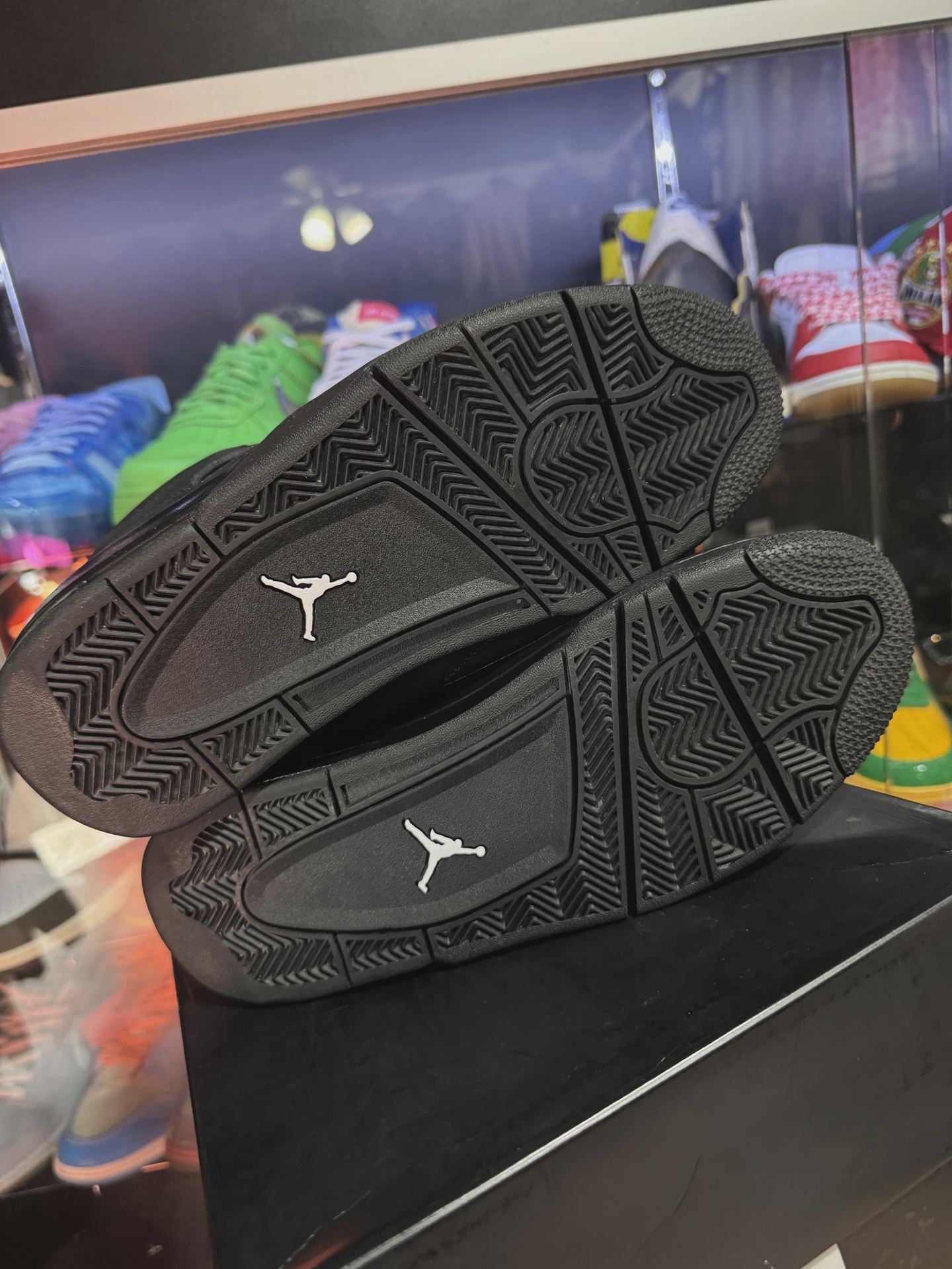 Air Jordan 4 Retro Black Cat (2020)  • Pre-Owned [5557] 2