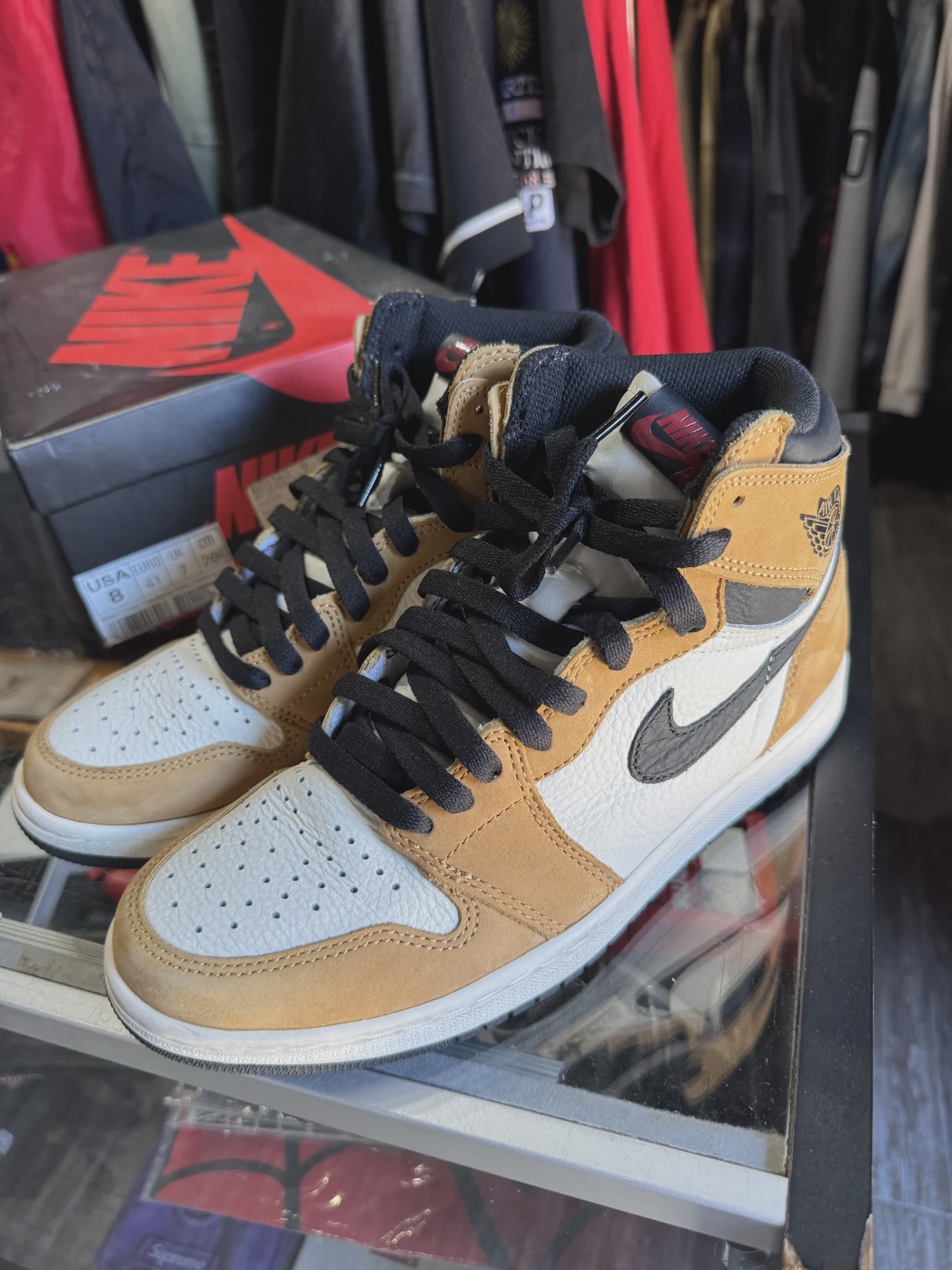 Air Jordan 1 Retro High Rookie of the Year • Pre-Owned [1173] - photo 2