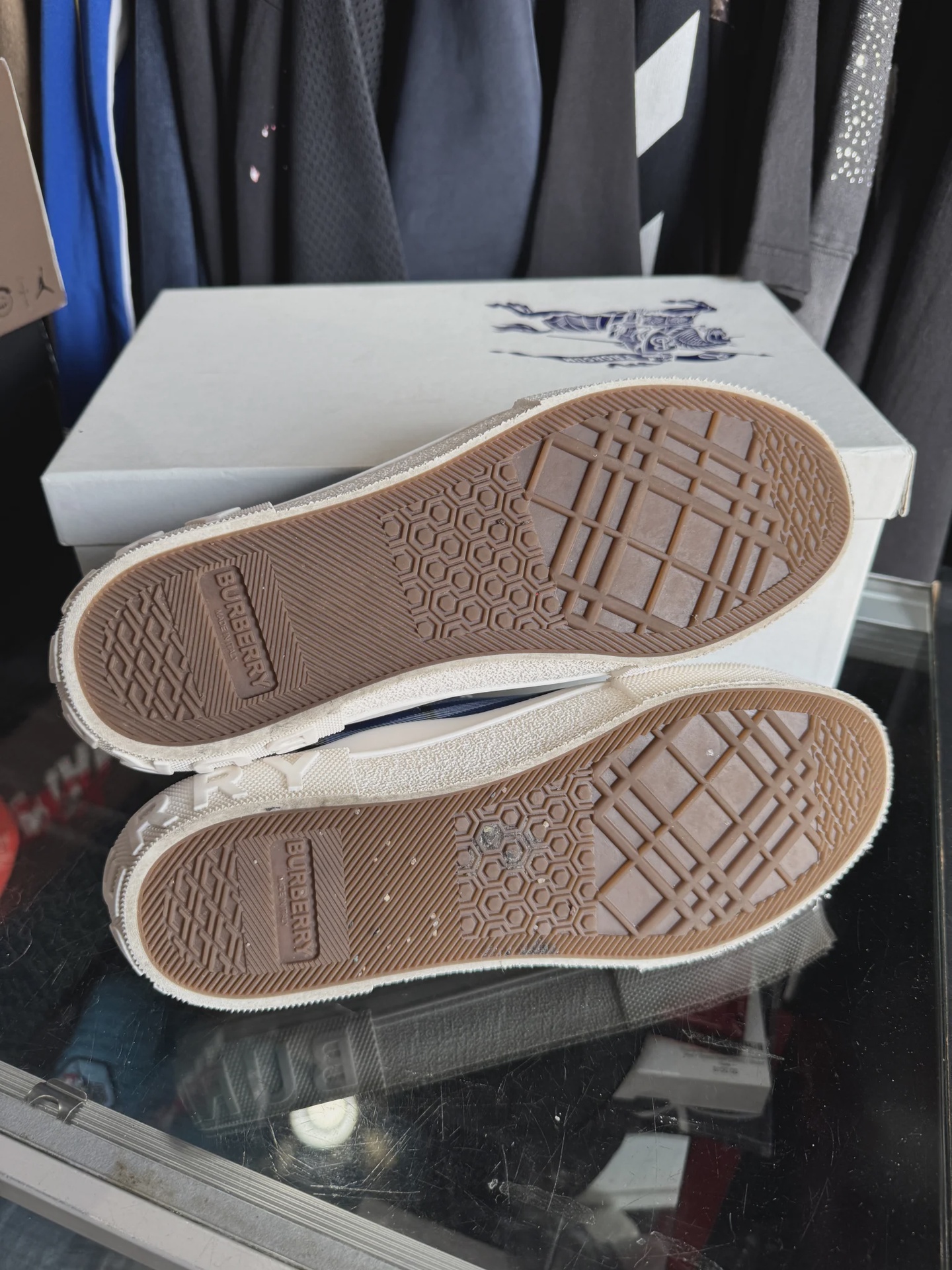 Burberry Blue Checkerboard  Shoes  • Pre-Owned [1993] - photo 3