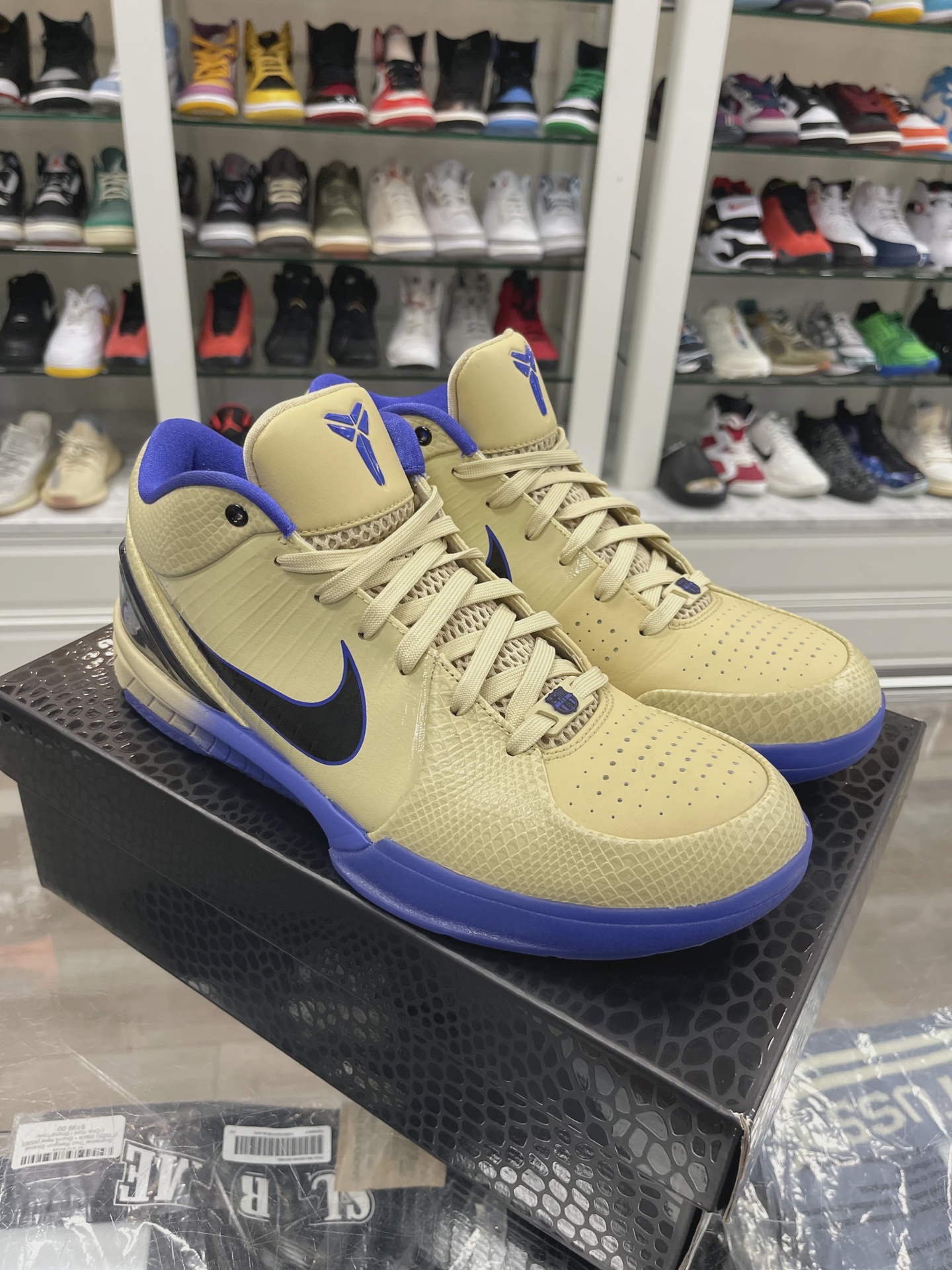 Nike Kobe 4 Protro FC Barcelona Team Gold • Pre-Owned [3839] 4
