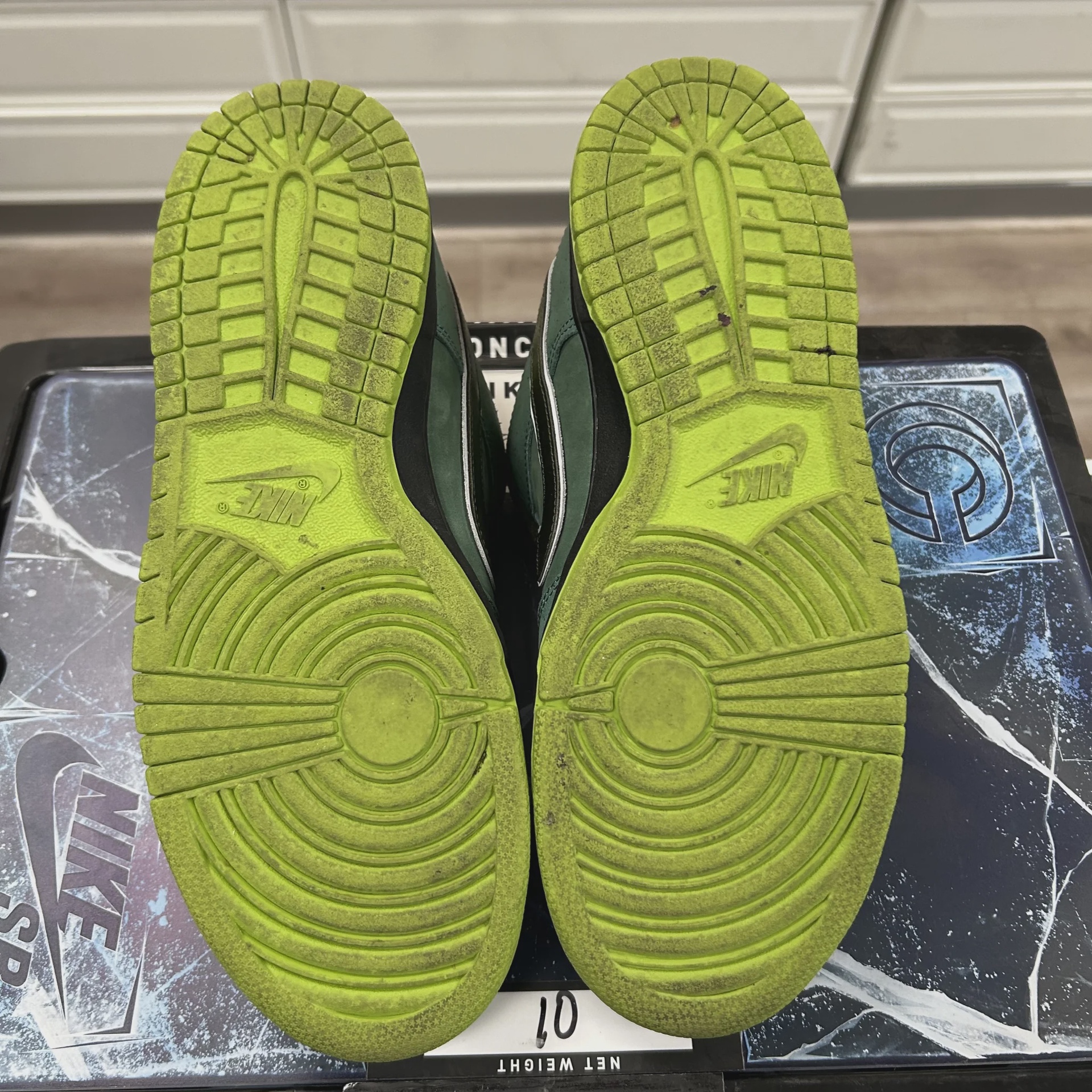 Nike SB Dunk Low Concepts Green Lobster (Special Box) • Pre-Owned [1240] - photo 3
