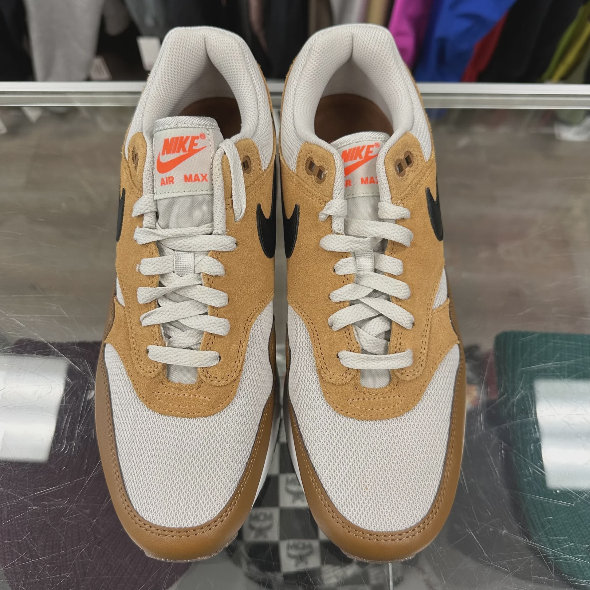 Nike Air Max 1 Essential British Tan Light Bone (NO BOX) • Pre-Owned [9891] - photo 3