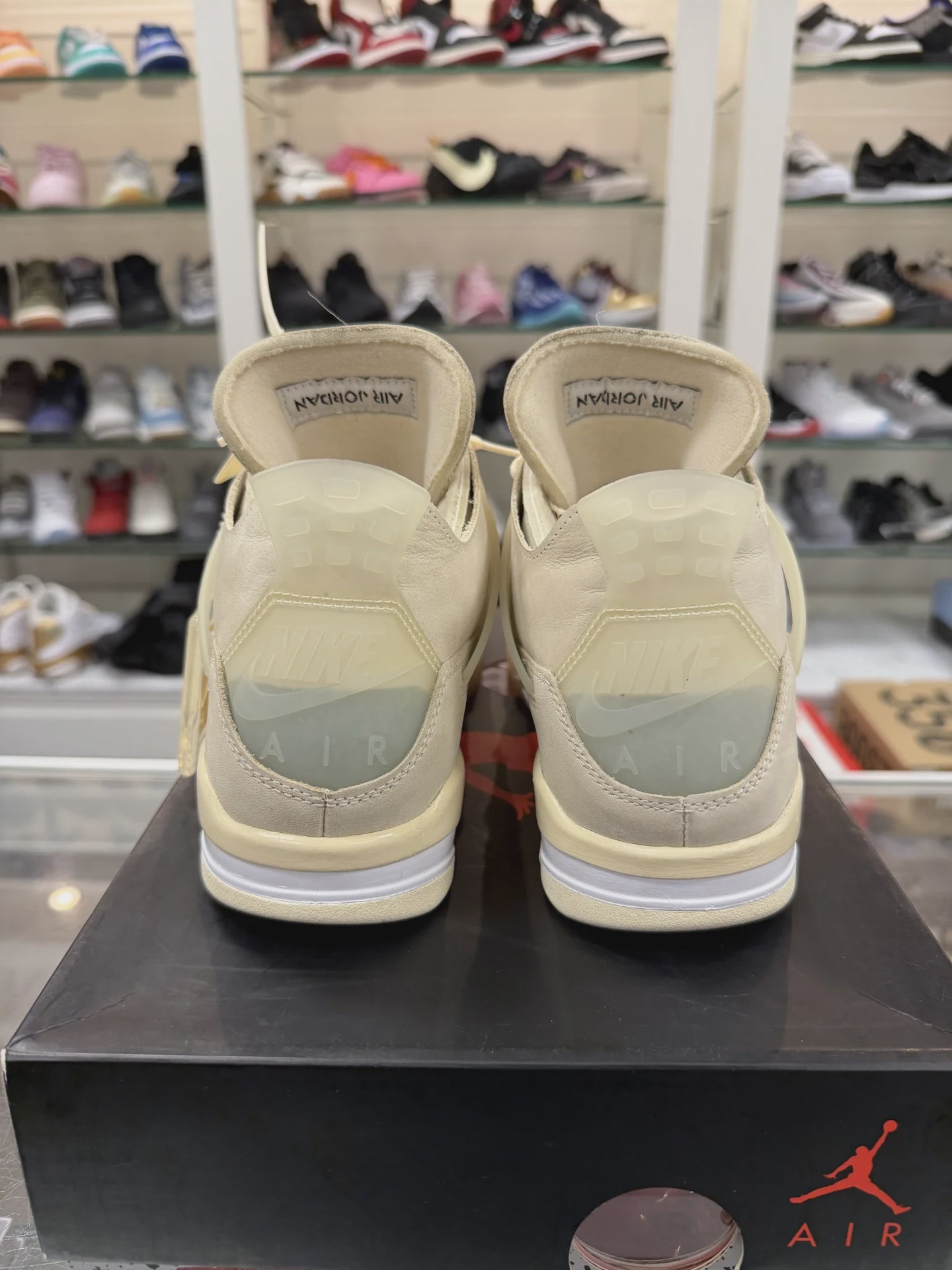 Air Jordan 4 Retro Off-White Sail (Women's) • Pre-Owned [1159] - photo 5