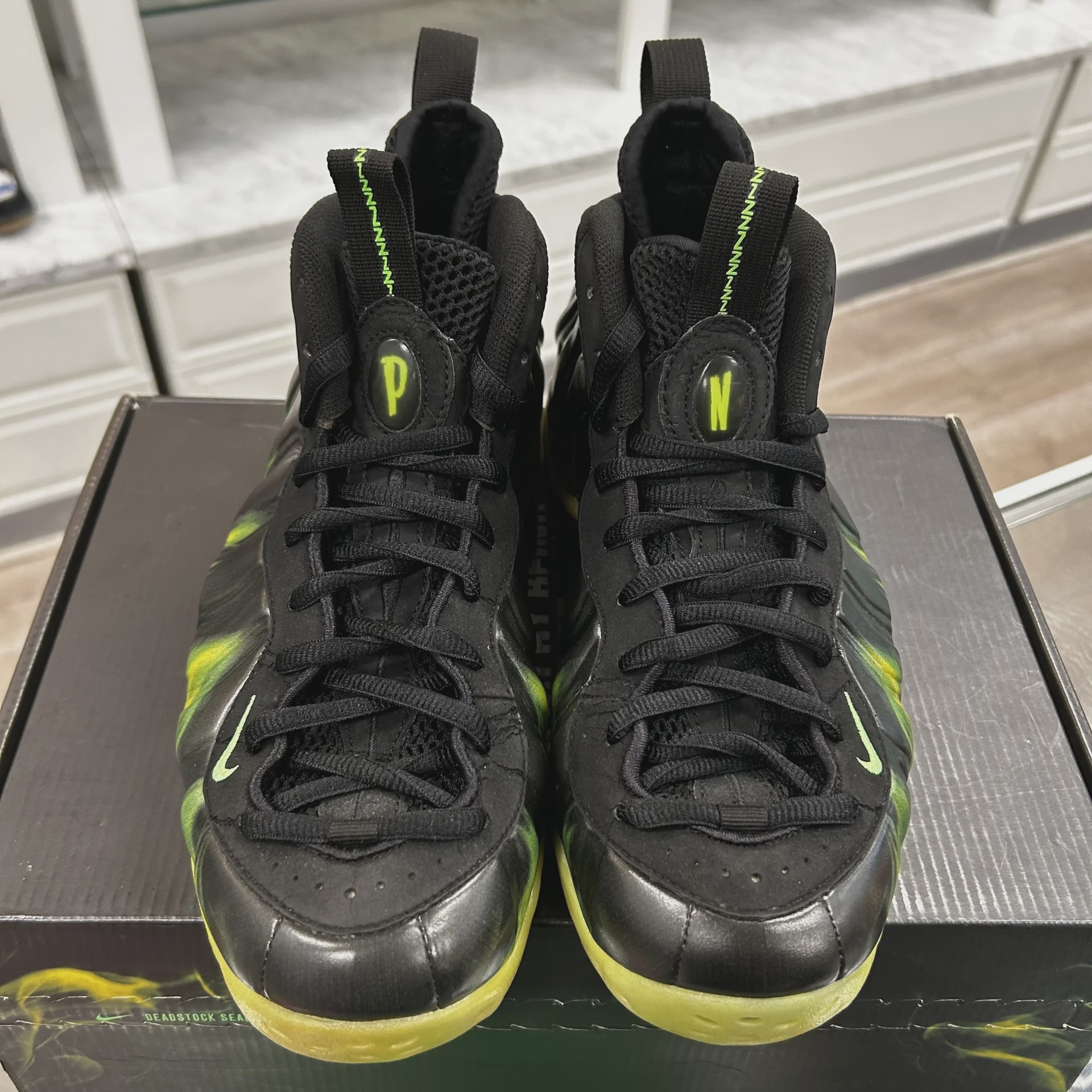 Nike Air Foamposite One ParaNorman • Pre-Owned [3564] - photo 10