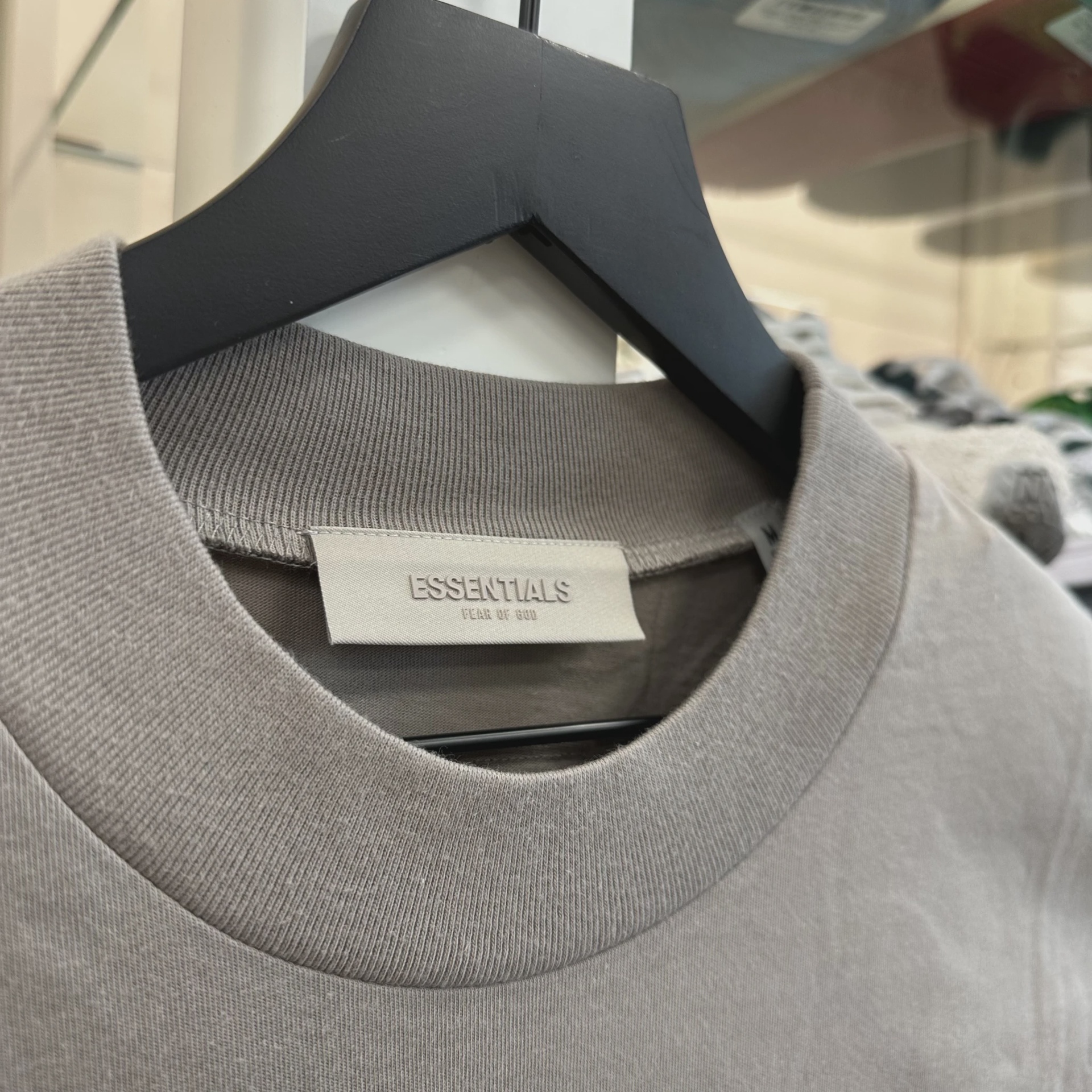 Essentials tee • Brand New [1679] 4