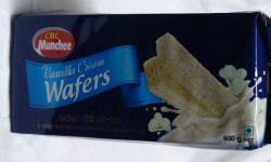 Munchee Vanilla Wafers 400g