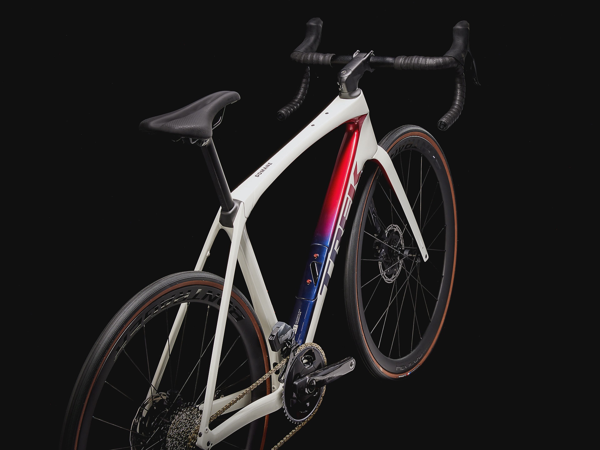 Trek Domane SL 7 eTap Gen 4