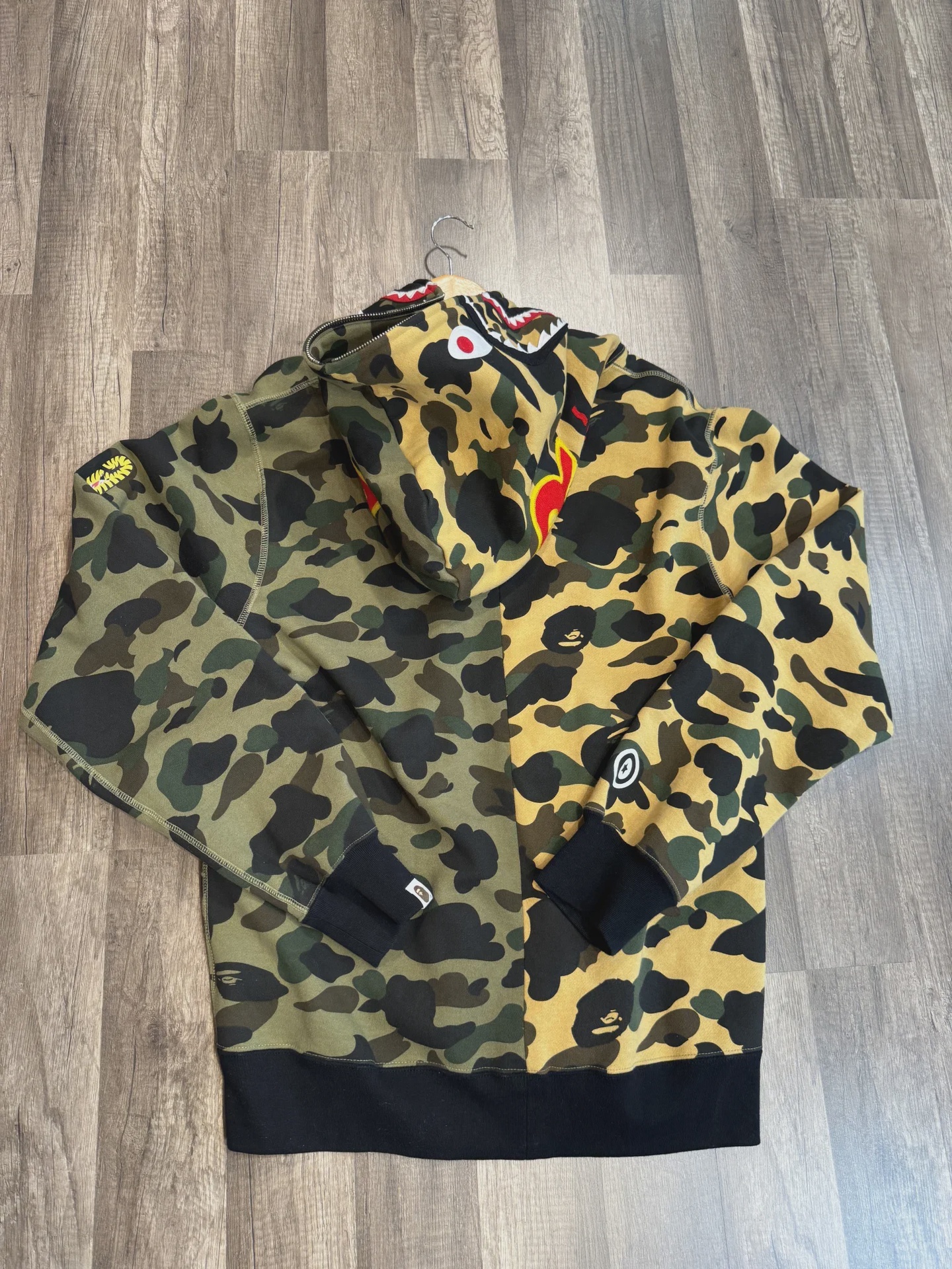 BAPE 1st Camo Half Shark Full Zip Hoodie Green/Yellow XXL • Brand New [0121] - photo 2